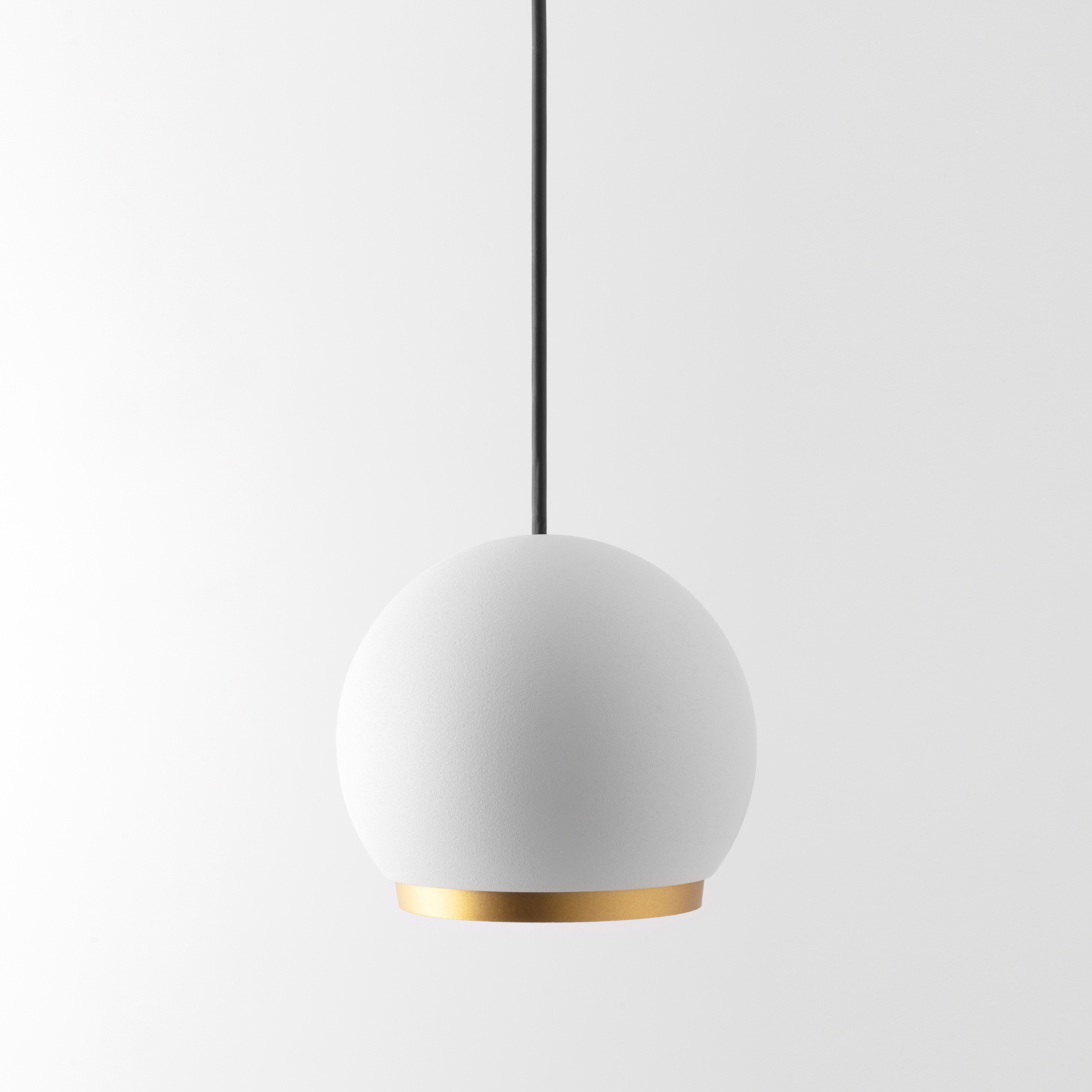 Mostra il prodotto Smart ball suspension 82 GE del produttore Modular Lighting Instruments