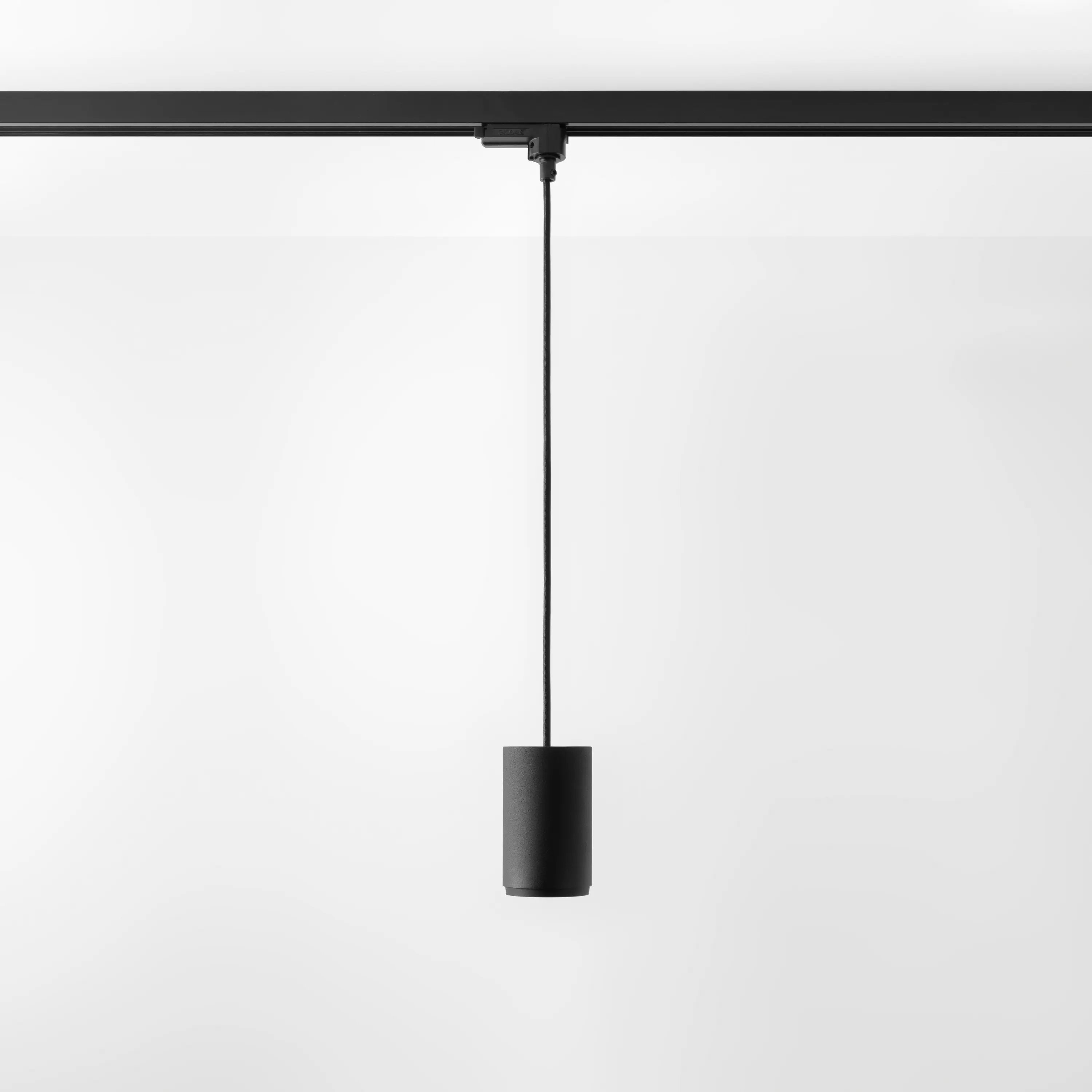 Modular Lighting Instruments - Smart surface tubed suspension track 82 L LED GI