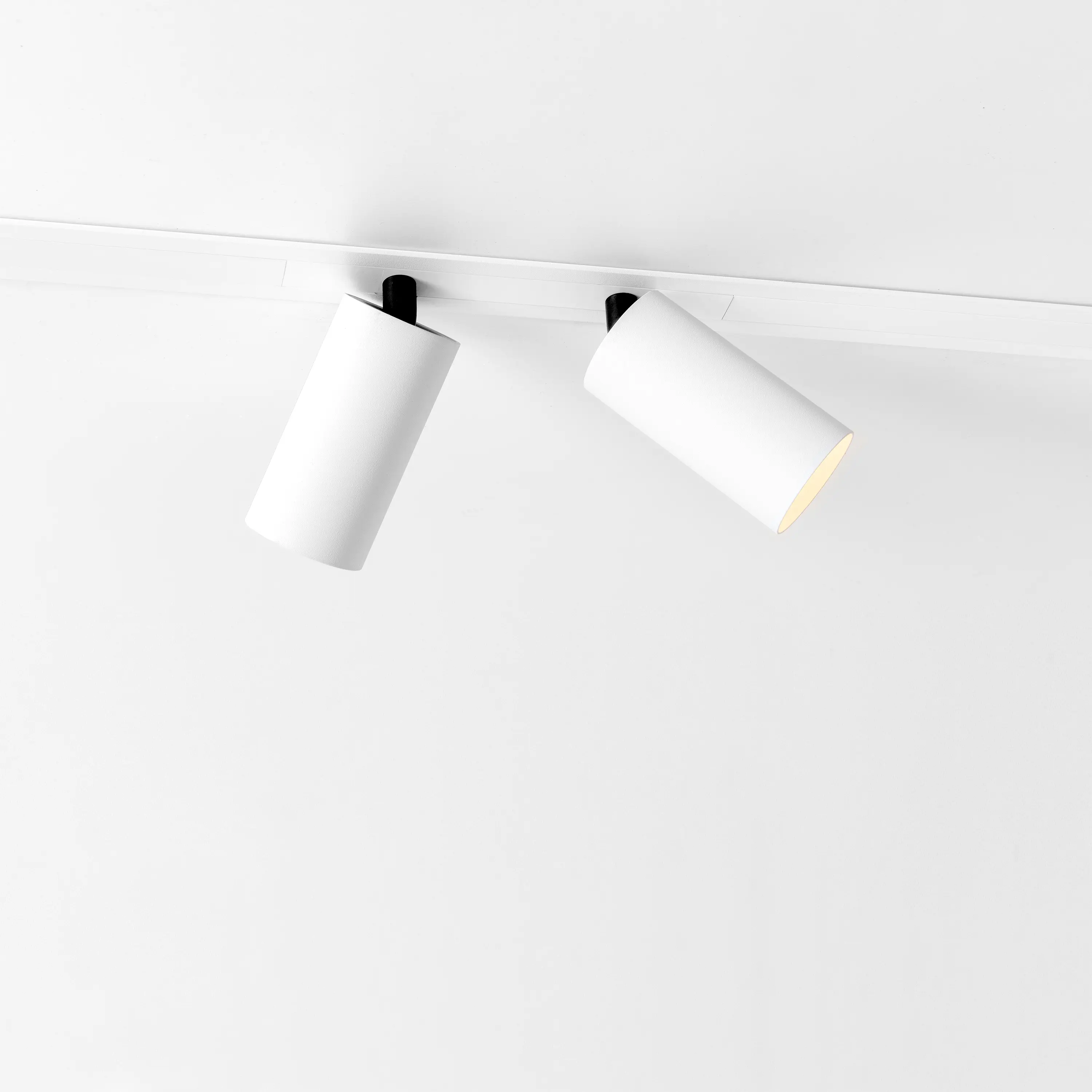 Modular Lighting Instruments - Pista recessed flange