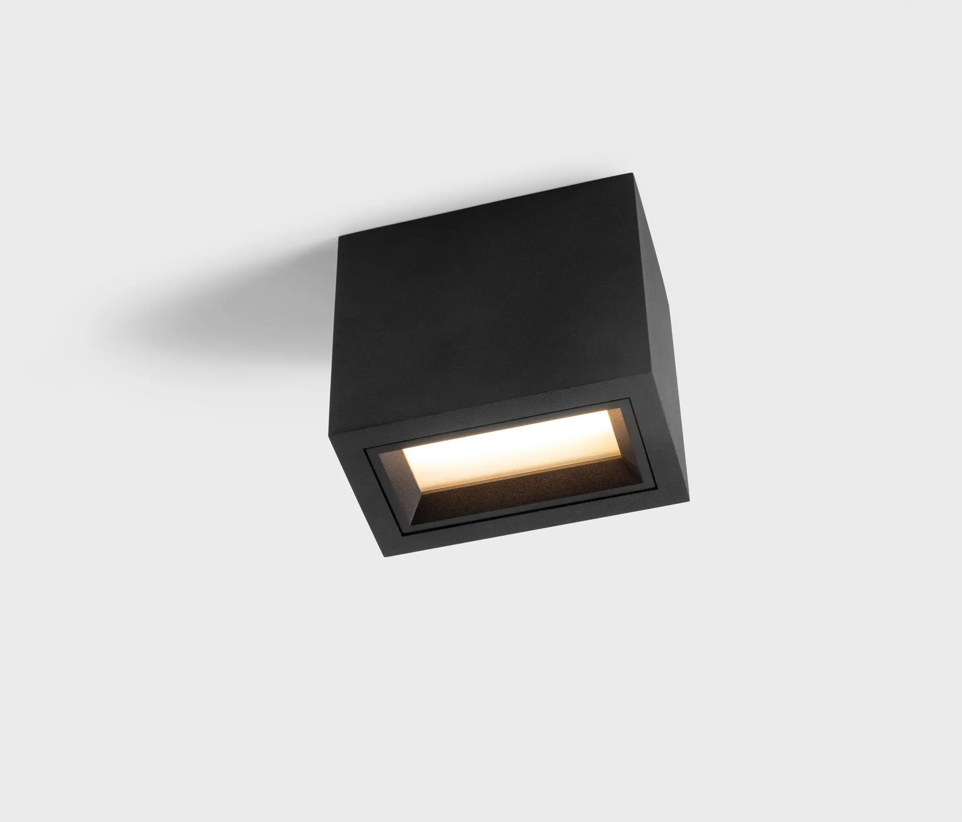 Modular Lighting Instruments - Qbini surface box 2L