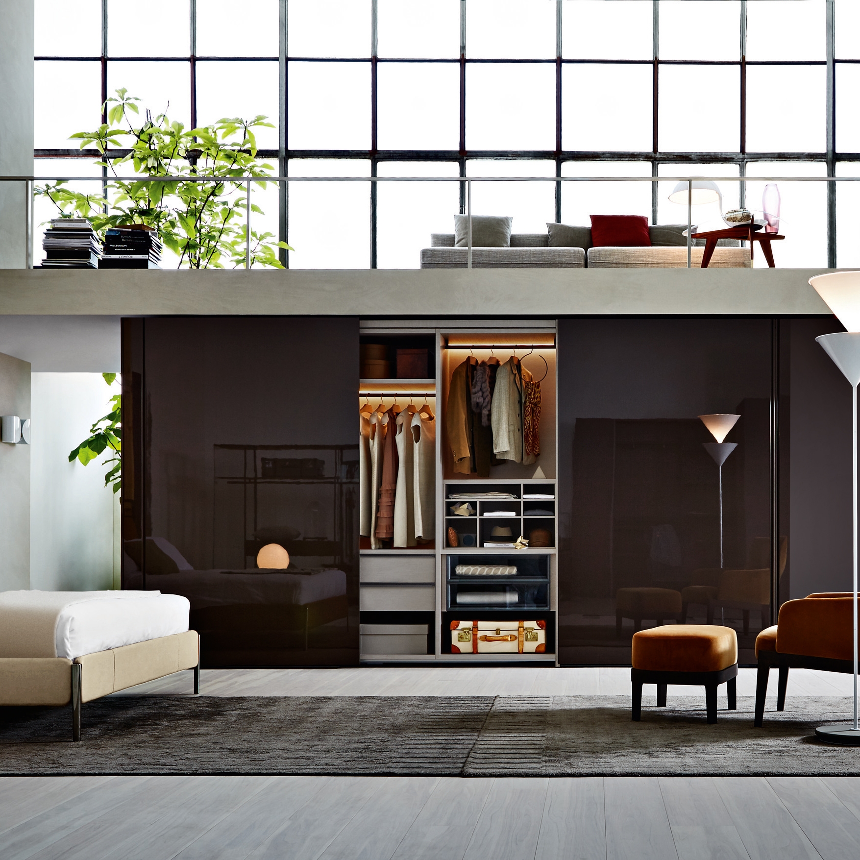 Display product Gliss Master A Filo | Wardrobe from manufacturer Molteni & C