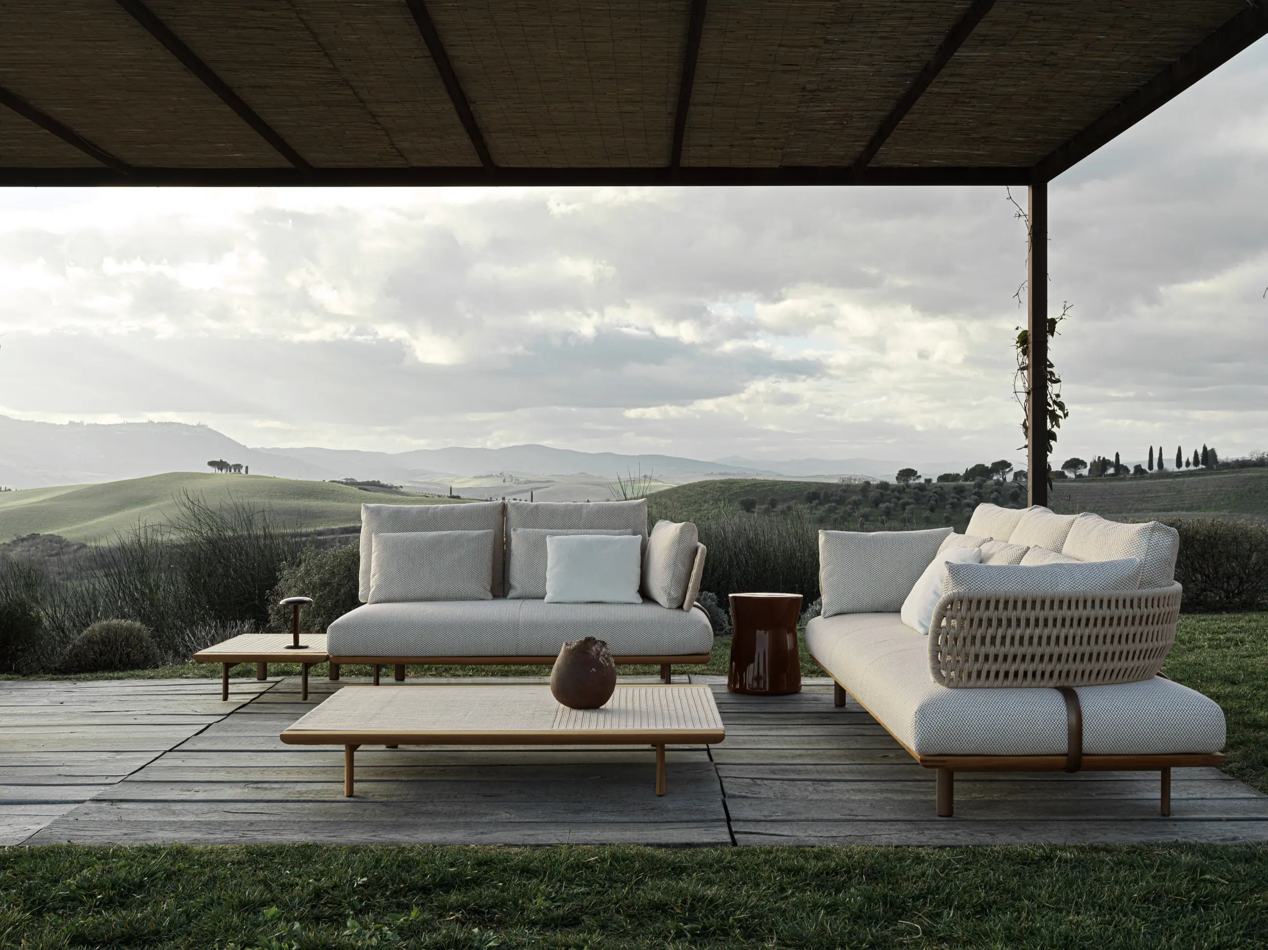 Molteni & C - Sway | Outdoor Sofa
