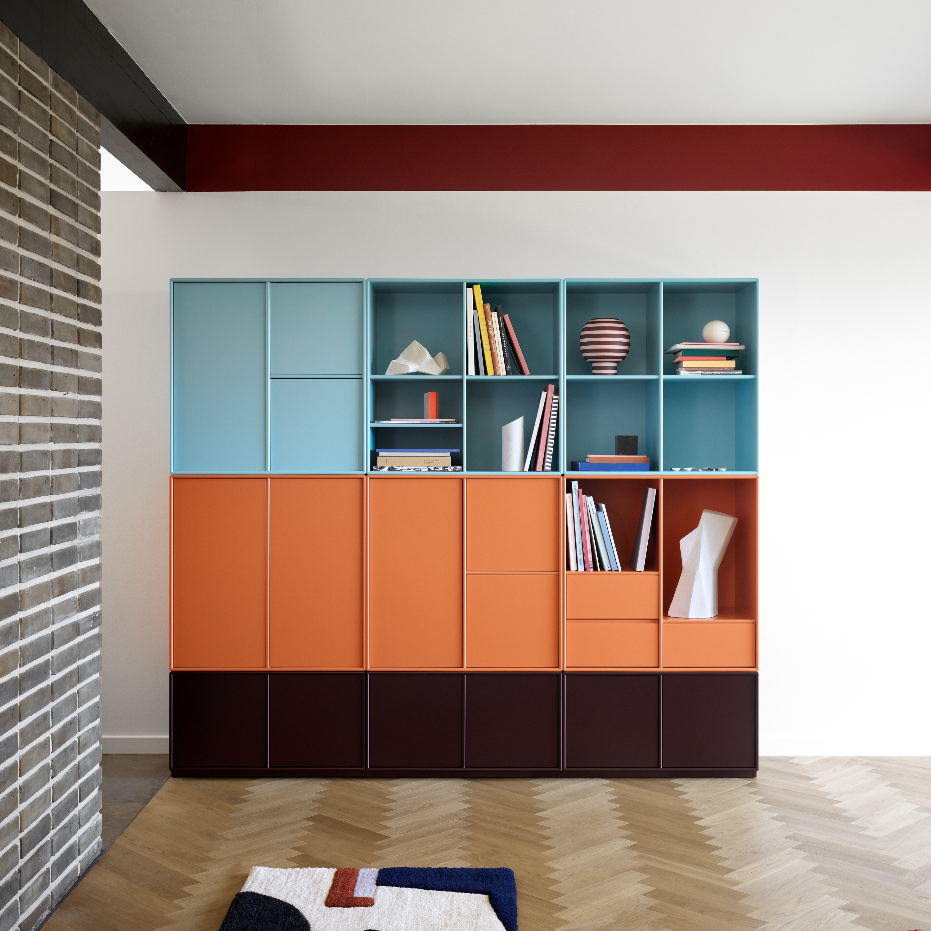 CABINETS & SHELVING SYSTEMS