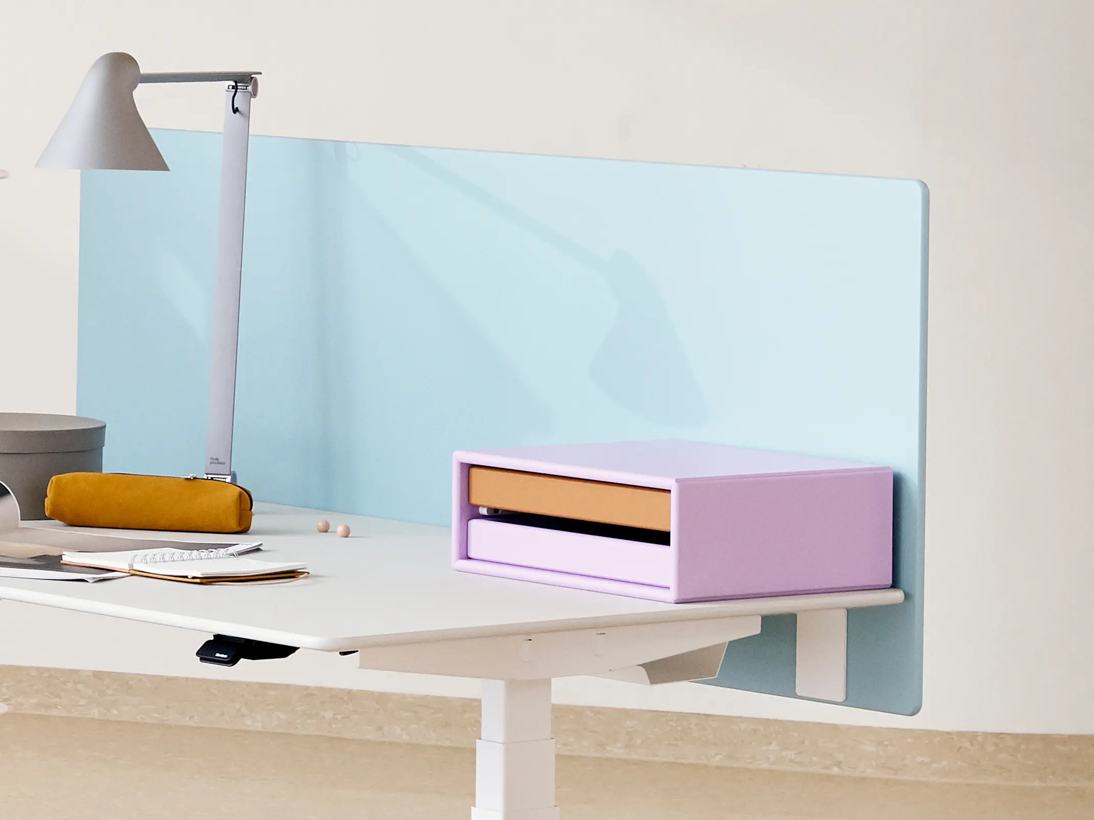 Montana Furniture - Powerdot with USB input | HiLow table component