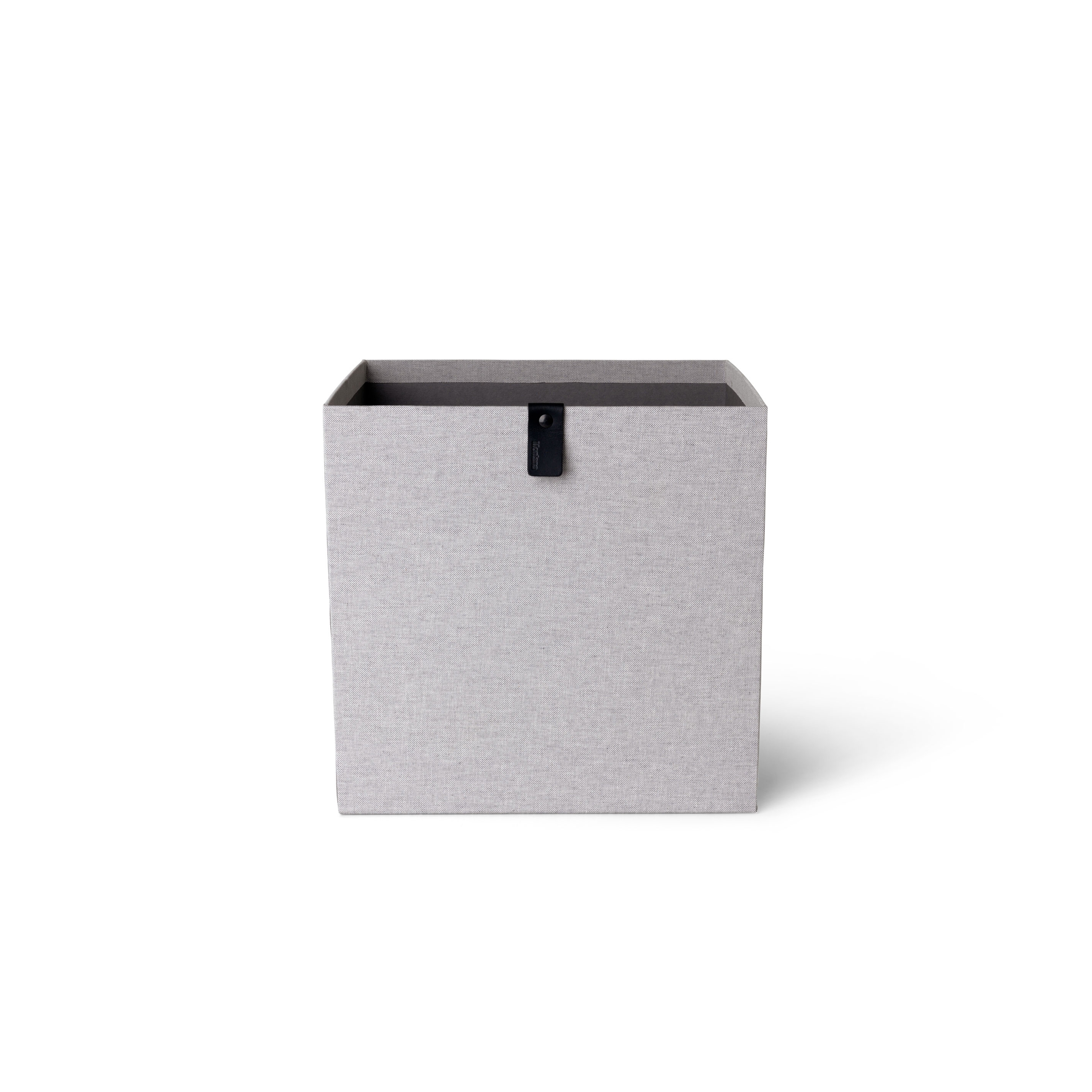 Mostra il prodotto Canvas Storage Box | Large del produttore Montana Furniture