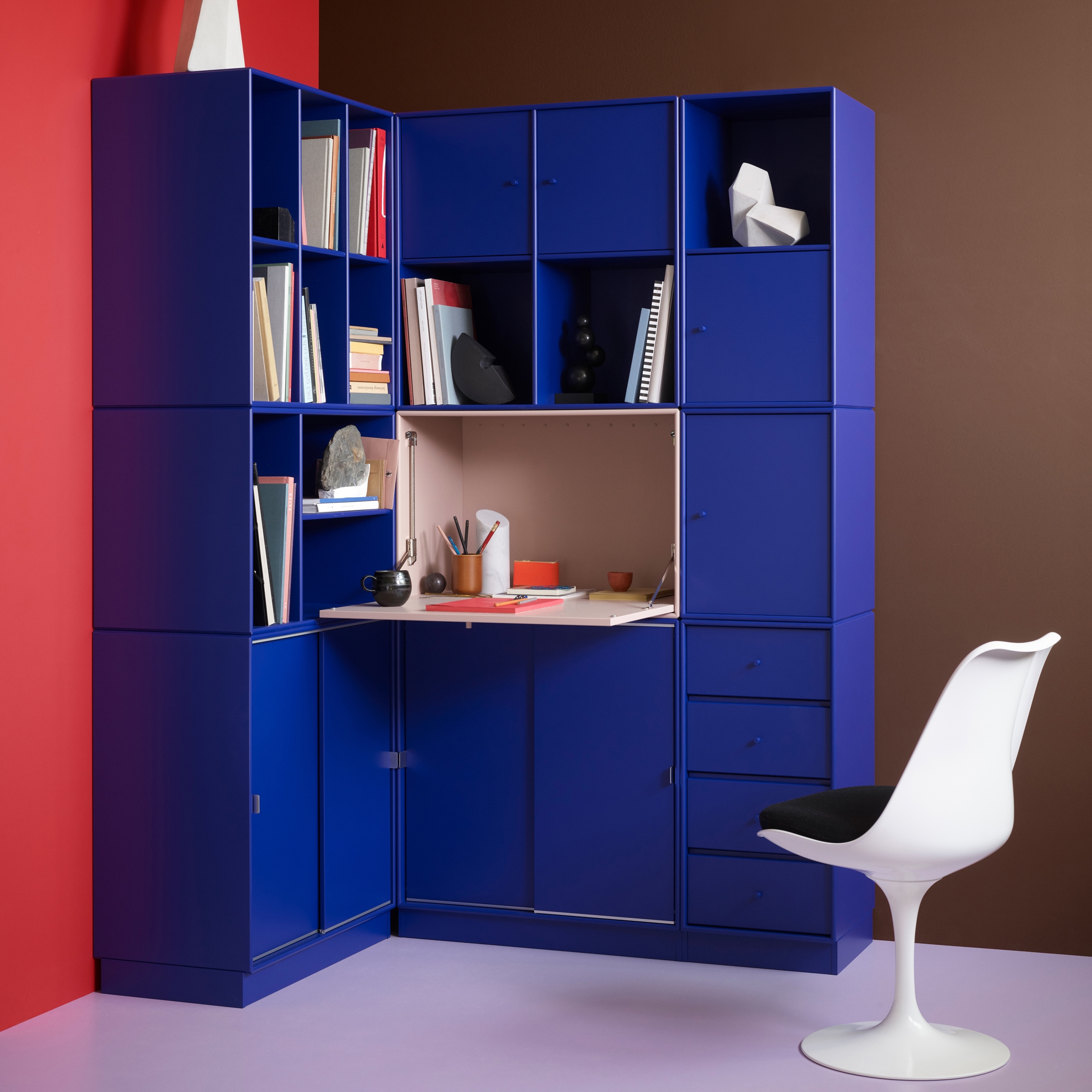 Display product Montana Shelving System | Application example from manufacturer Montana Furniture