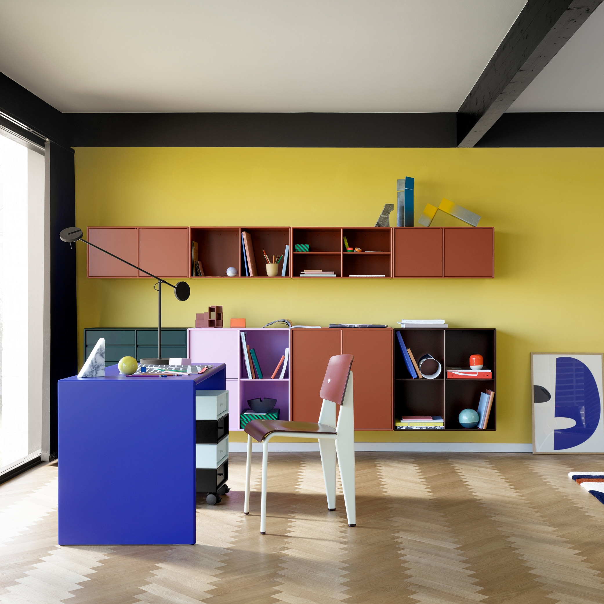 Display product Montana Shelving System | Application example from manufacturer Montana Furniture