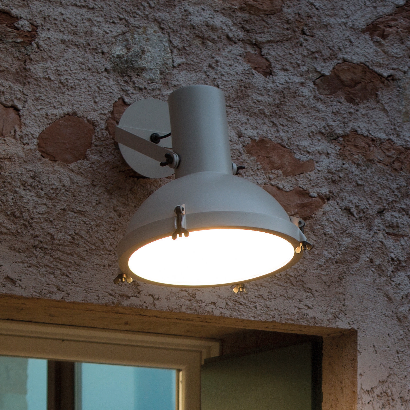 Mostrar el producto Projecteur 365 Wall Ceiling IP54 del fabricante Nemo