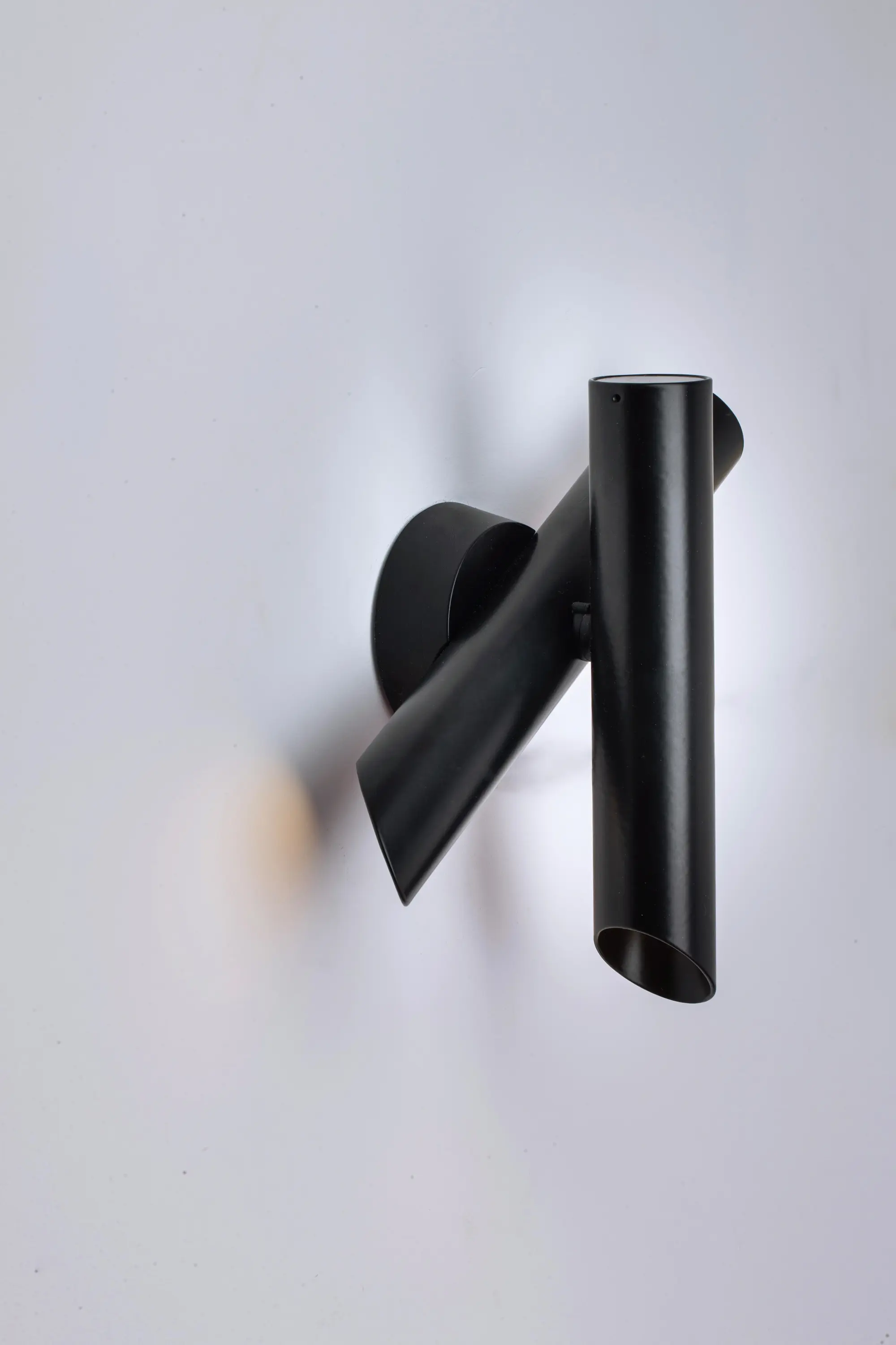 Nemo - Tubes 2 Wall