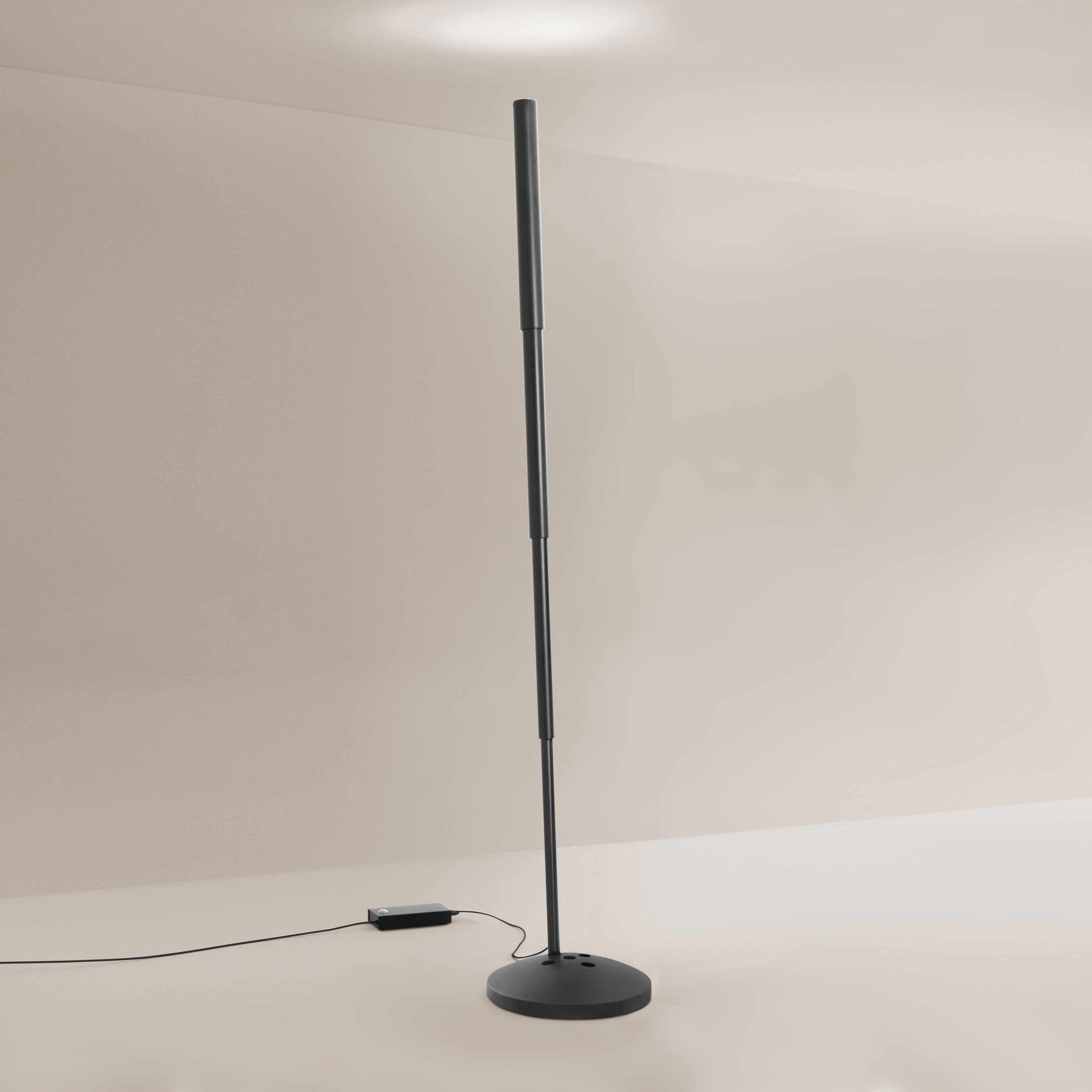 Display product Micro Telescopic from manufacturer Pallucco