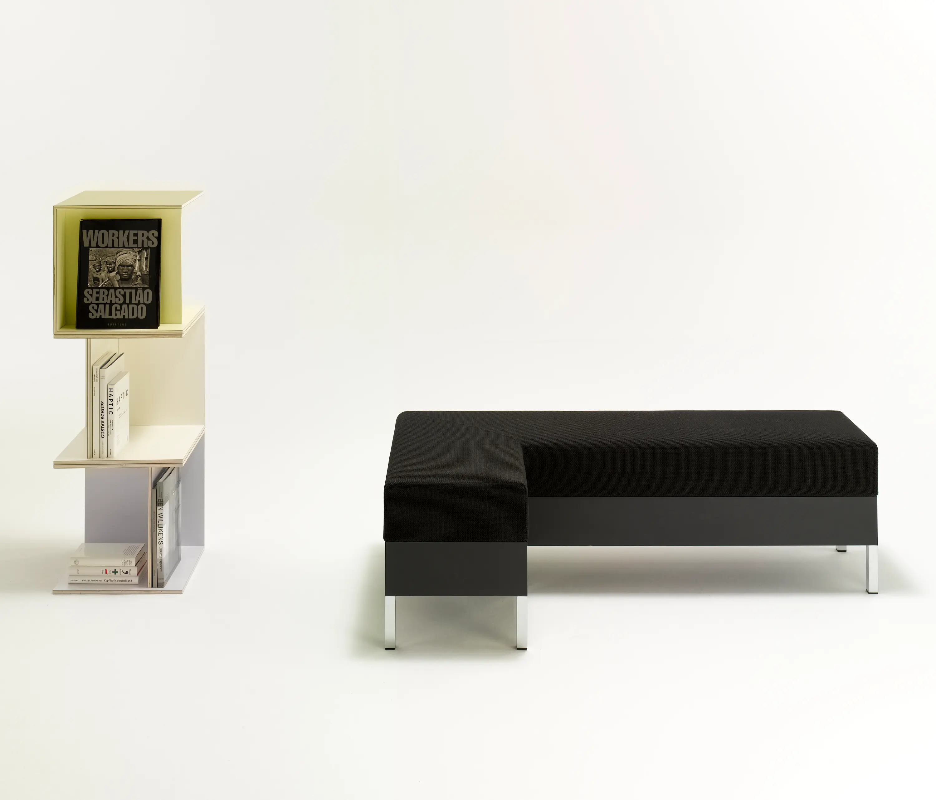 performa - l-bench
