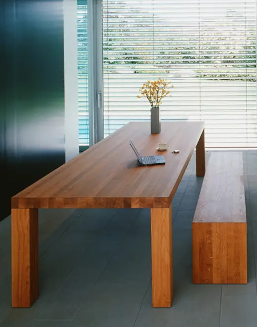 performa - solid wood table