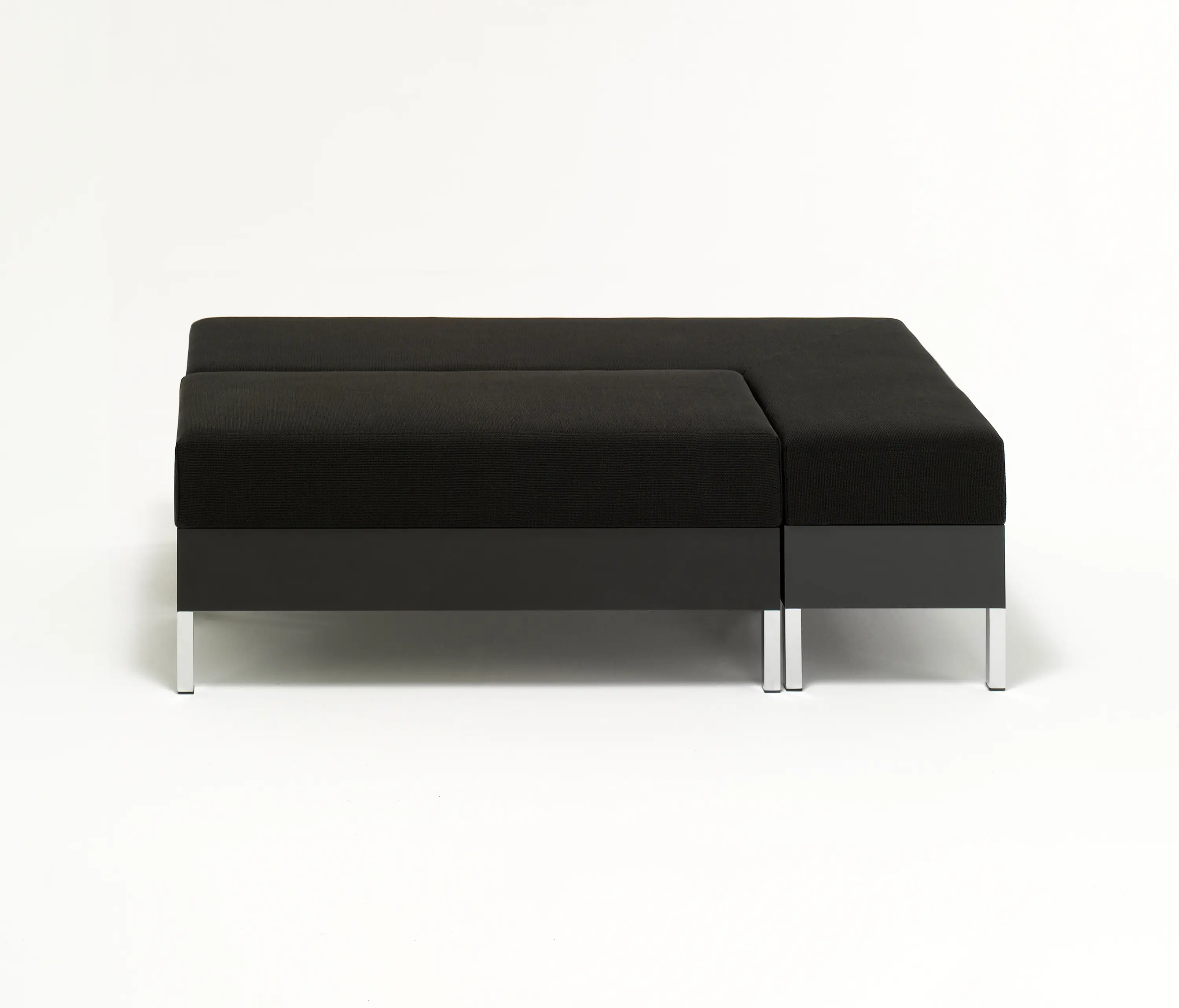 performa - l-bench