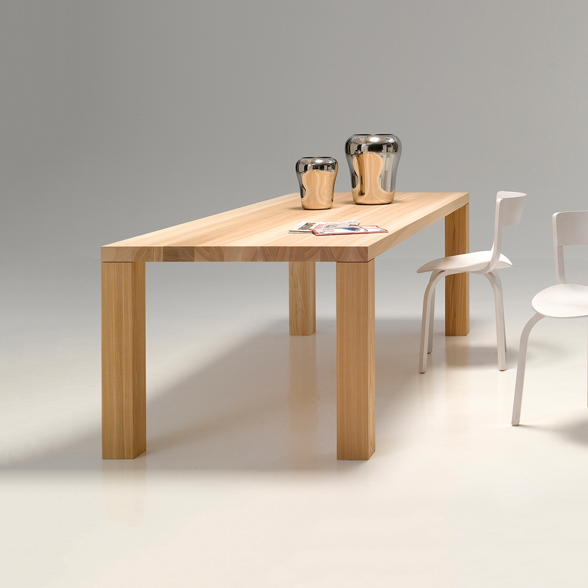 Display product solid wood table from manufacturer performa