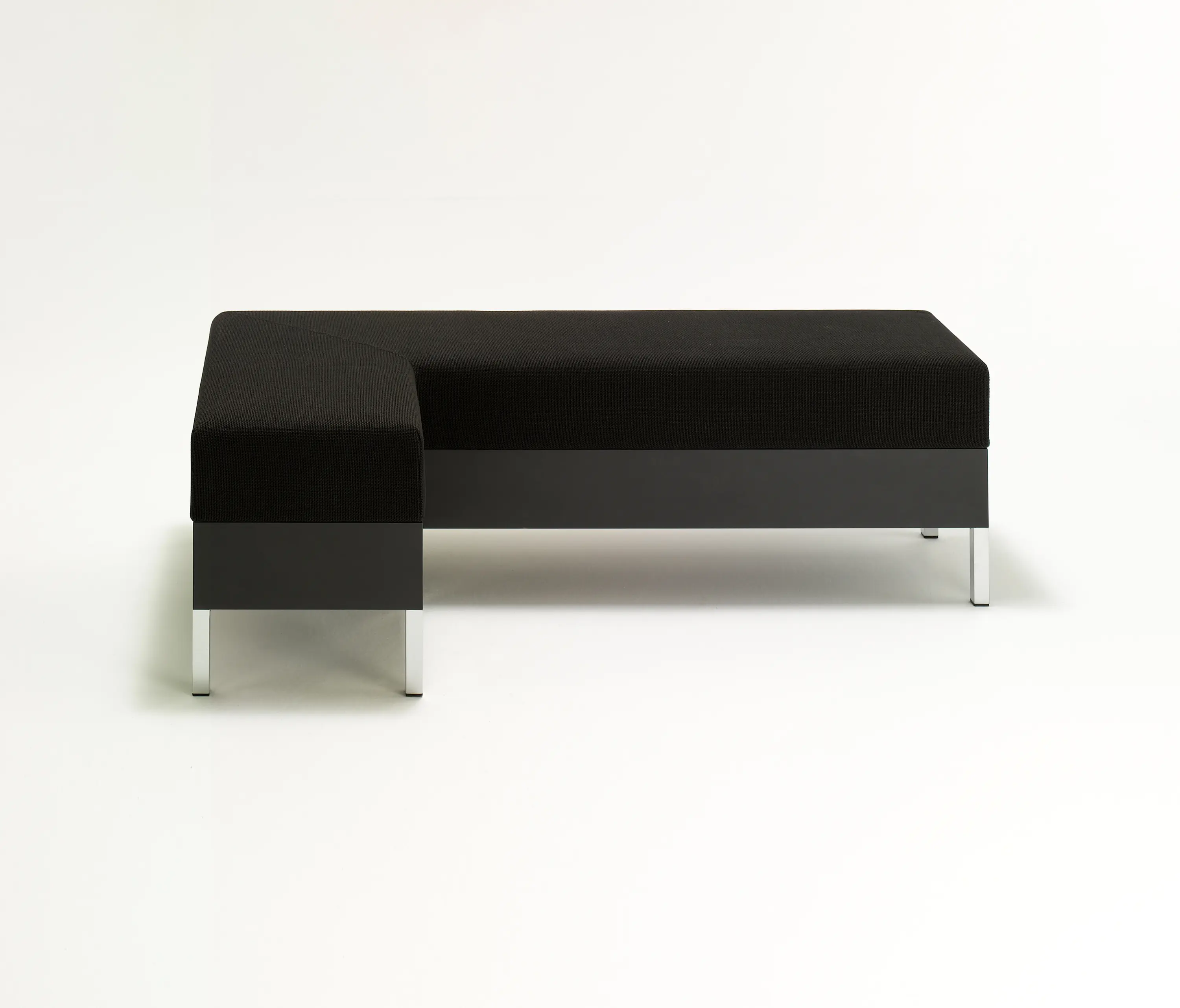 performa - l-bench