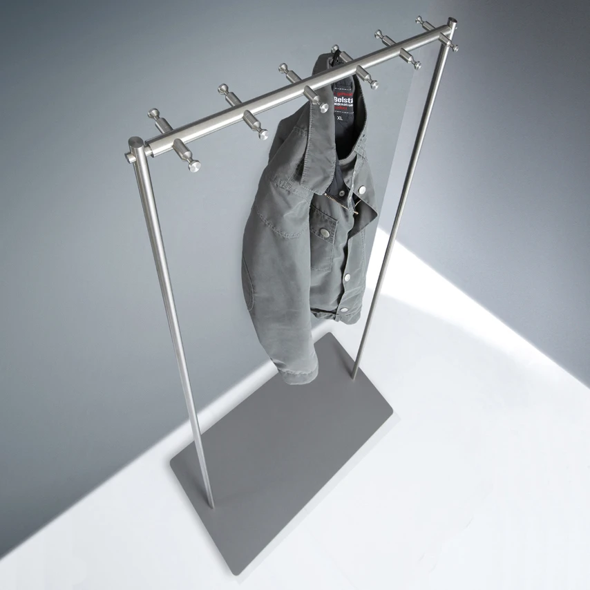 KLEIDERSTÄNDER / STANDGARDEROBE