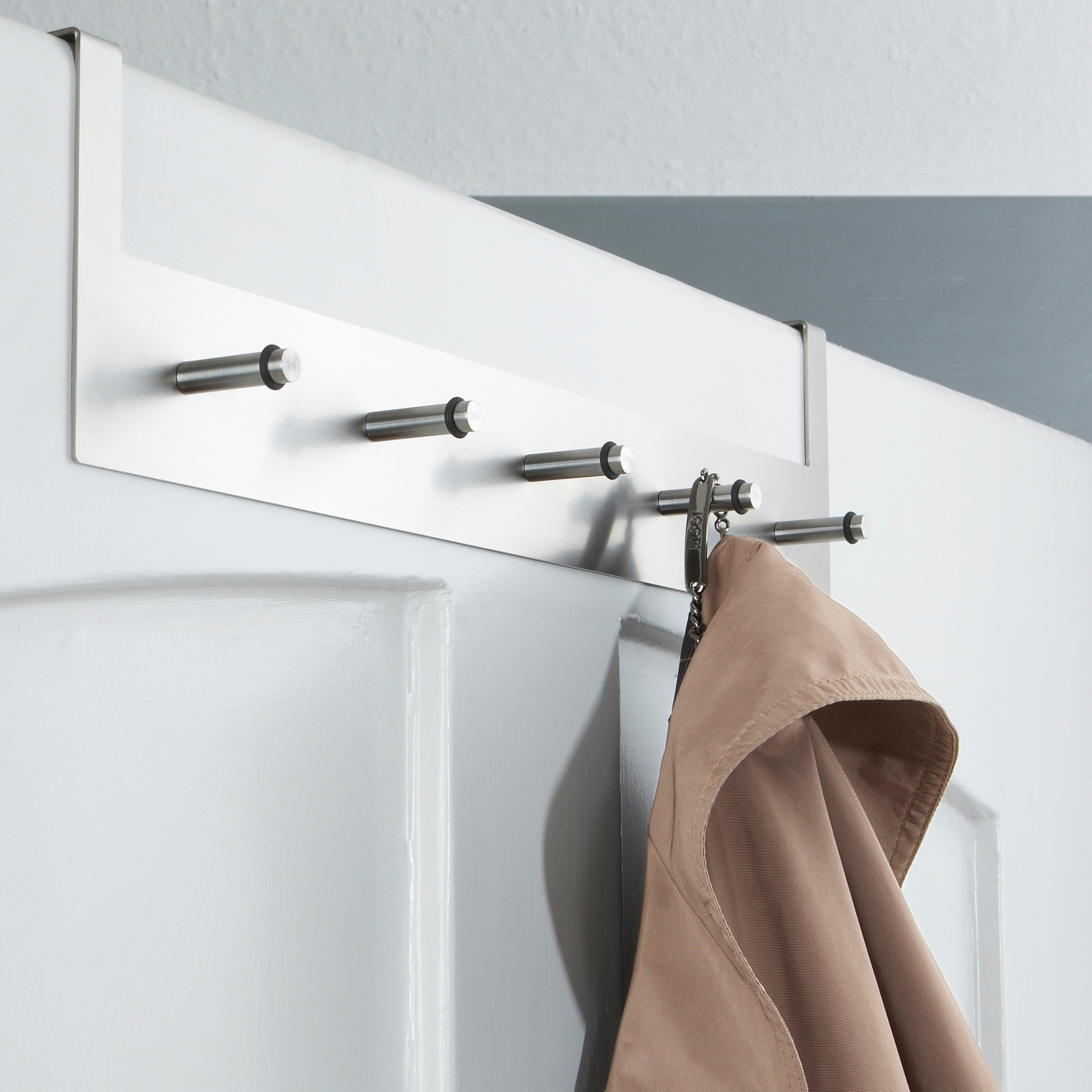 Display product Door coat rack to hang on the door with 5 hooks from manufacturer PHOS Design