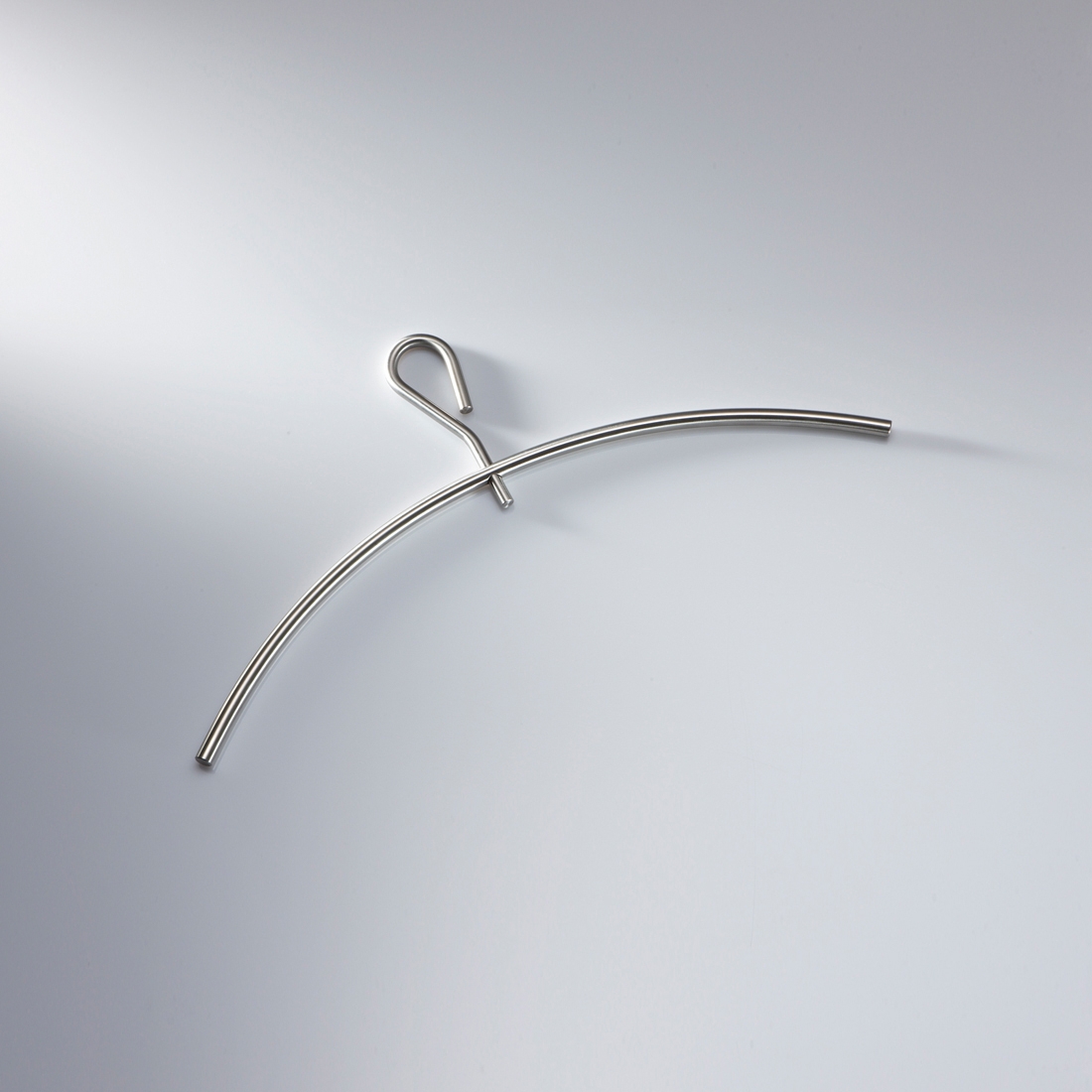 Mostrar el producto Coat hanger, rotatable with anti-theft protection del fabricante PHOS Design