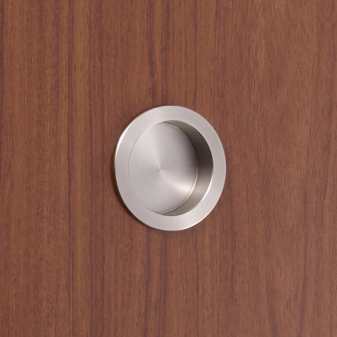 Afficher le produit Poignée en forme de coquille Ø40 mm, ronde du fabricant PHOS Design