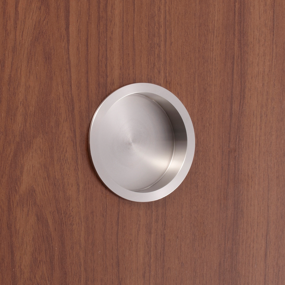 Afficher le produit Poignée coquille Ø60 mm, ronde du fabricant PHOS Design