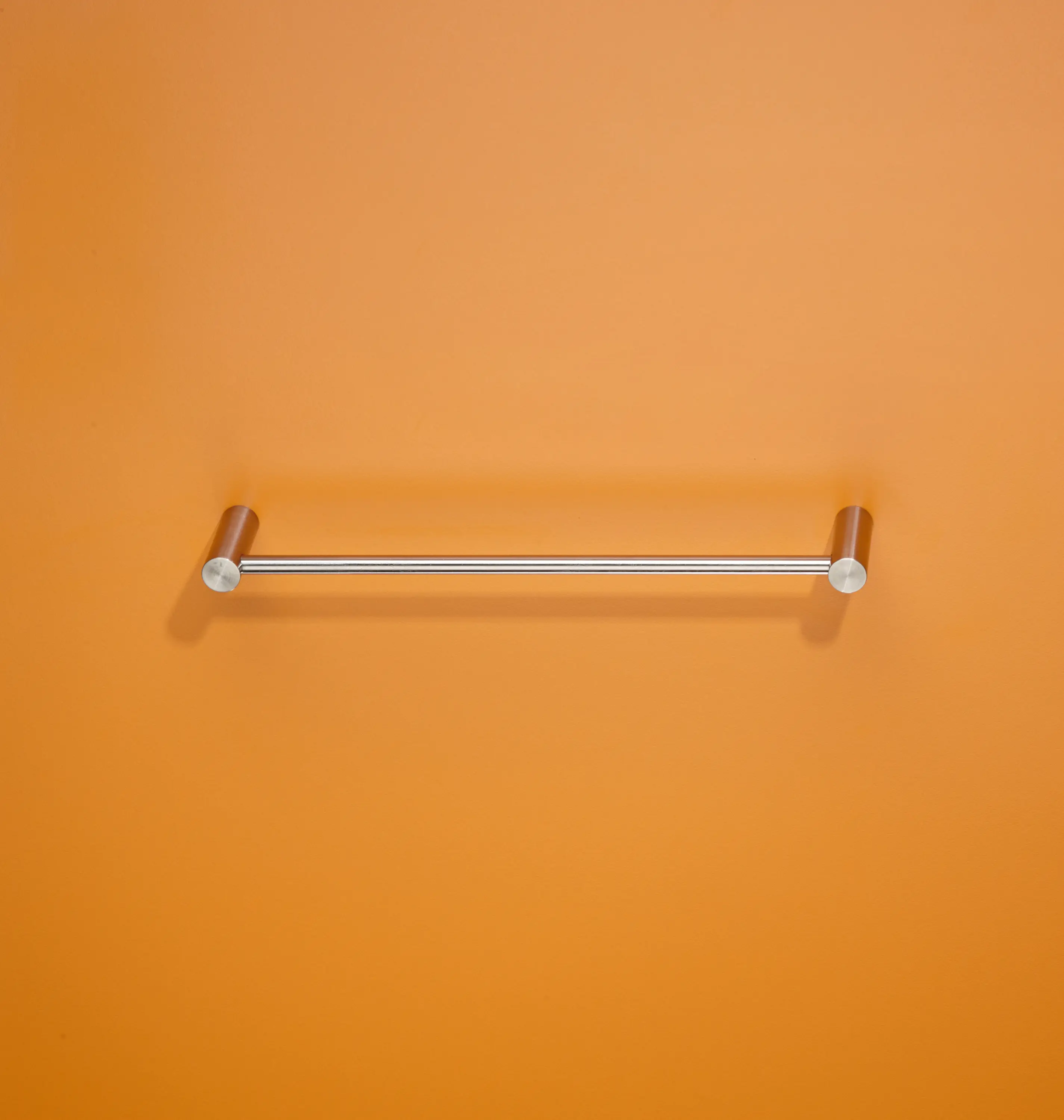 PHOS Design - Bow handle, continuous, handle bar Ø6 mm, 208 mm long