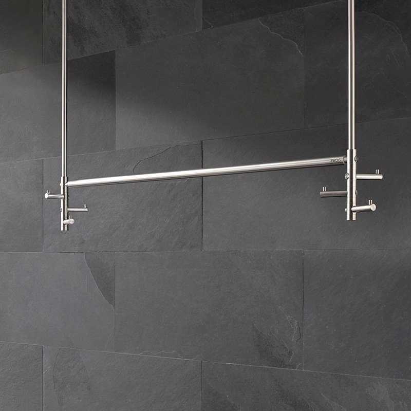 Produkt Hängegarderobe mit Kleiderstange zur Deckenmontage des Herstellers PHOS Design anzeigen