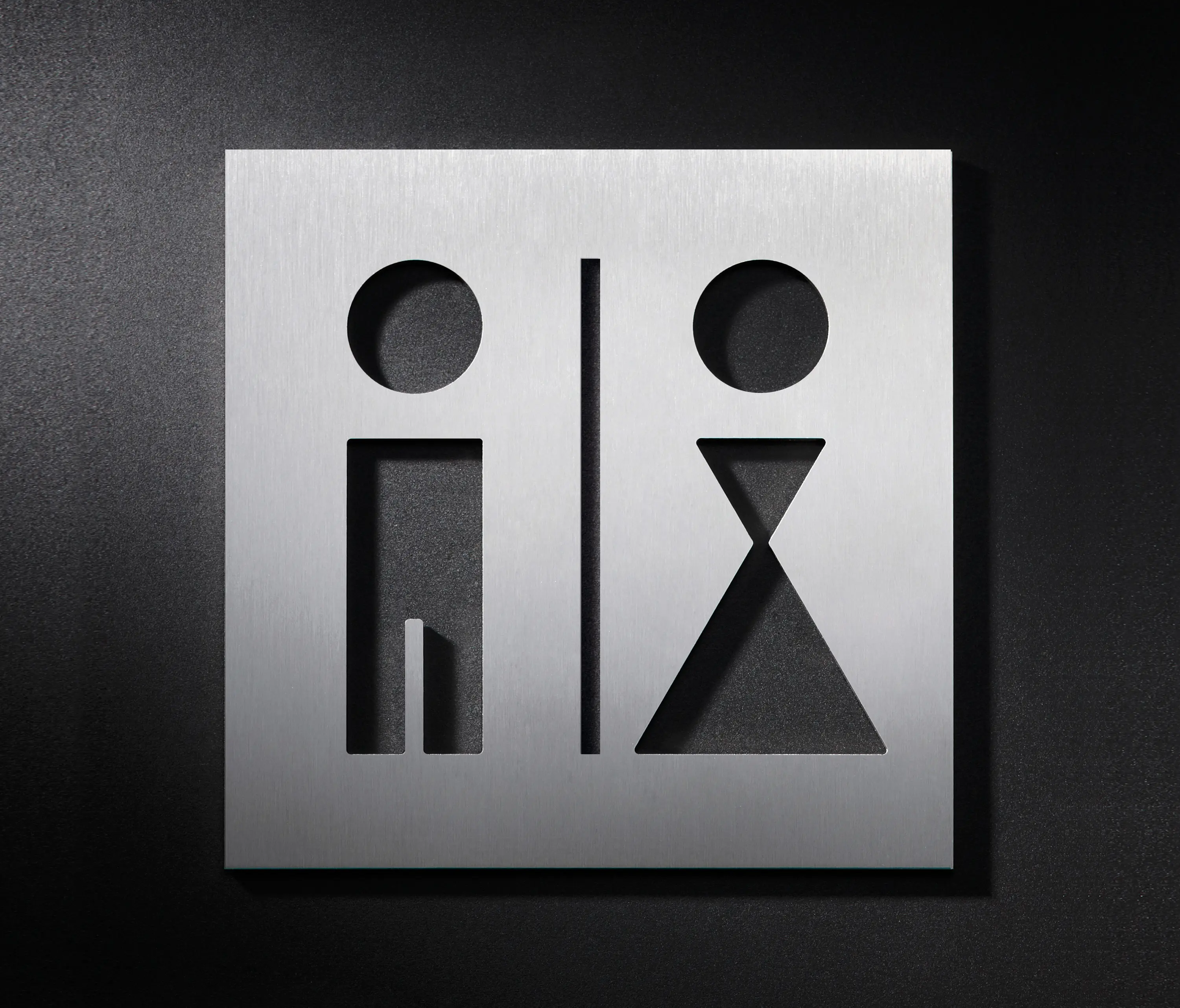PHOS Design - WC sign for men and women with dividing line