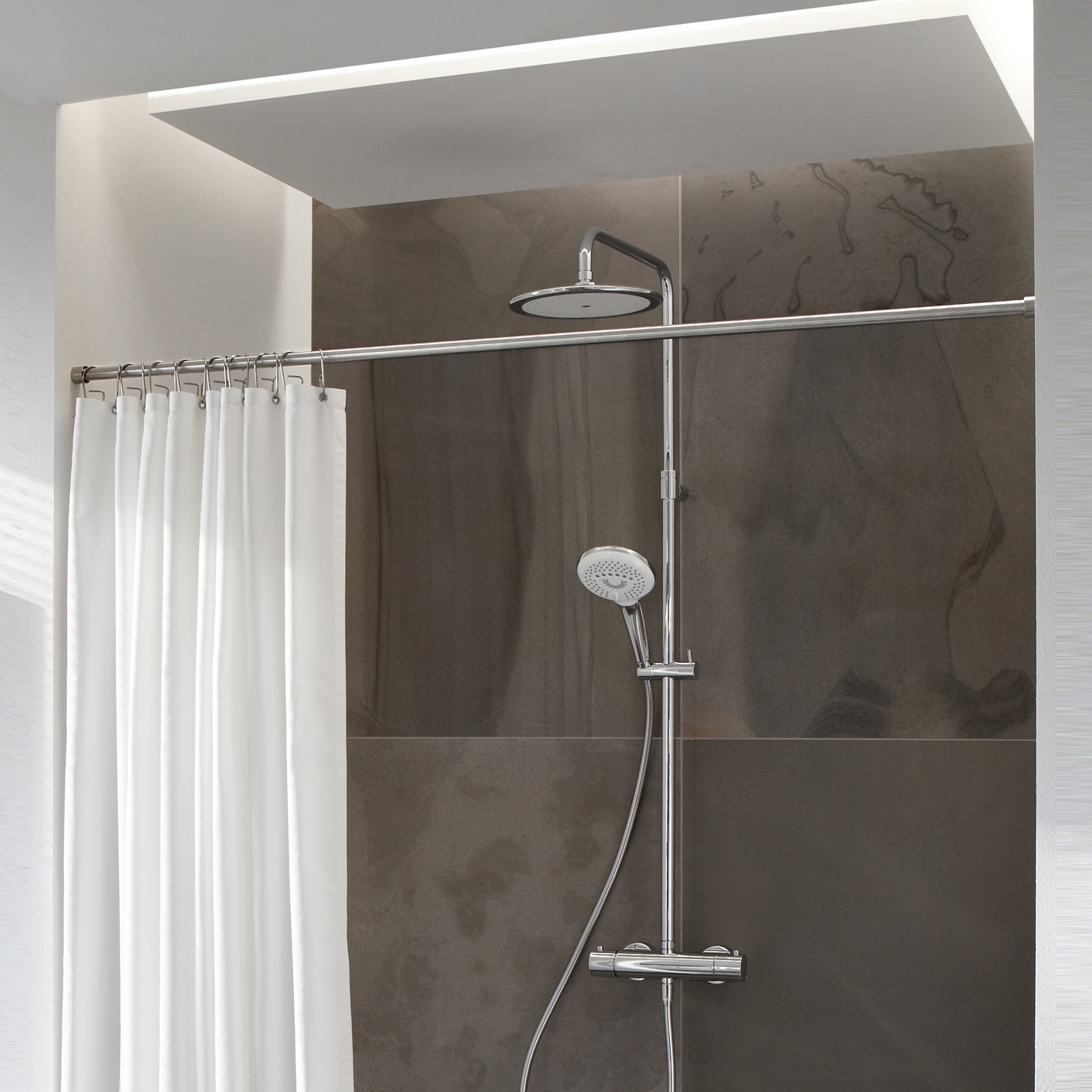 Afficher le produit Straight shower curtain rail for niches made to measure 50 to 100 cm, Ø12 mm du fabricant PHOS Design