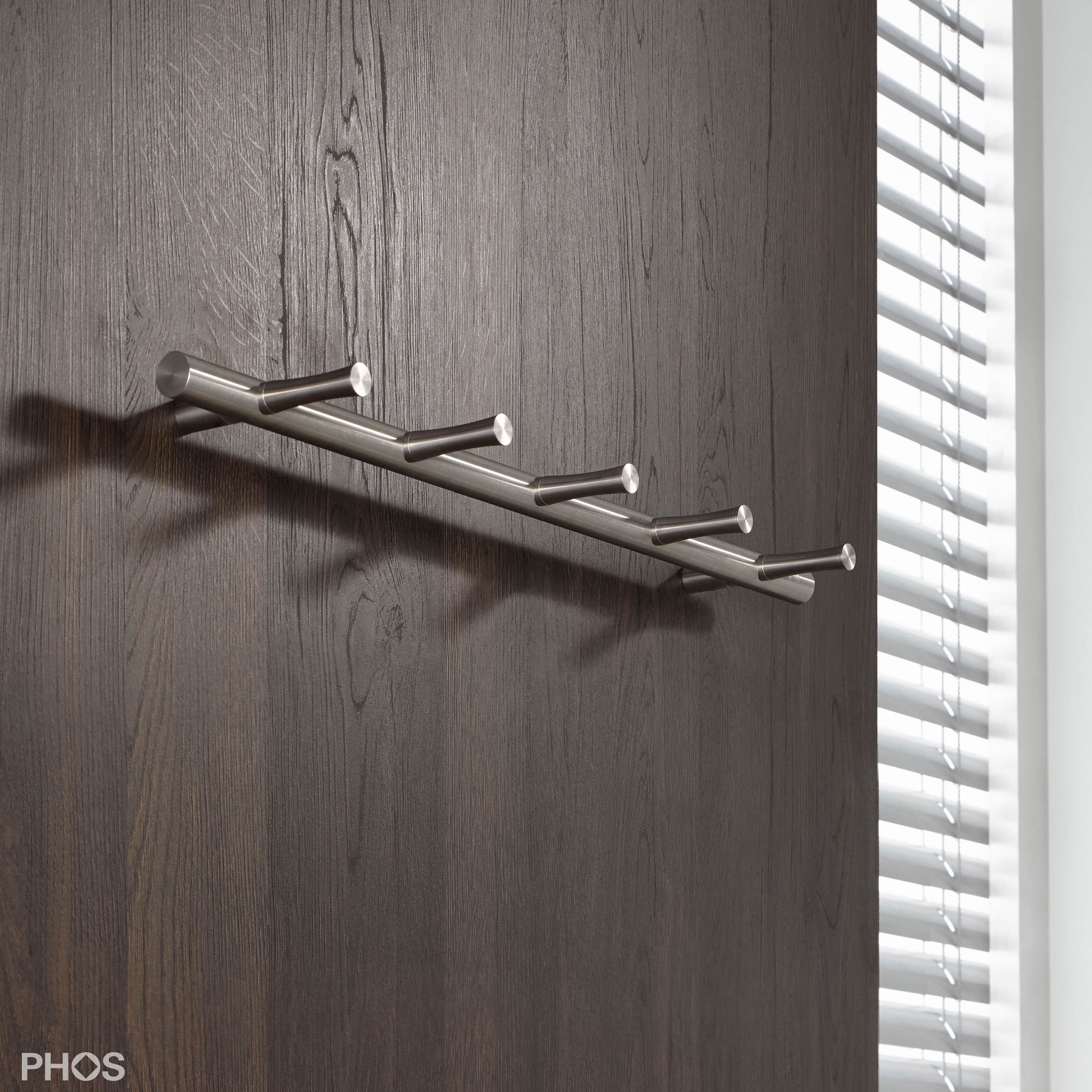 Vertoon produk Towel hook rail with 5 flow hooks van vervaardiger PHOS Design