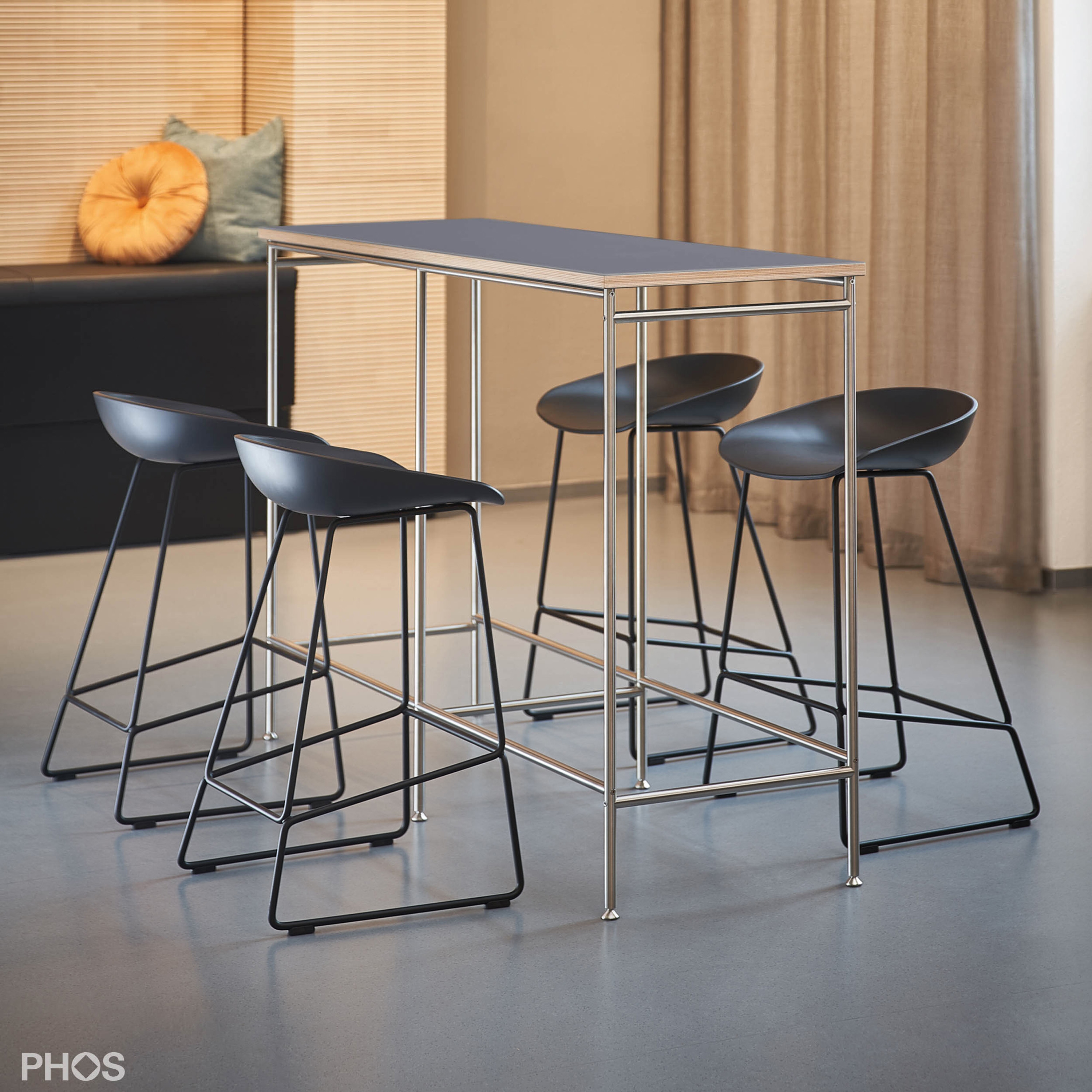 Mostra il prodotto Ampio tavolo da bar con piano in linoleum grigio 150x60x105 cm del produttore PHOS Design