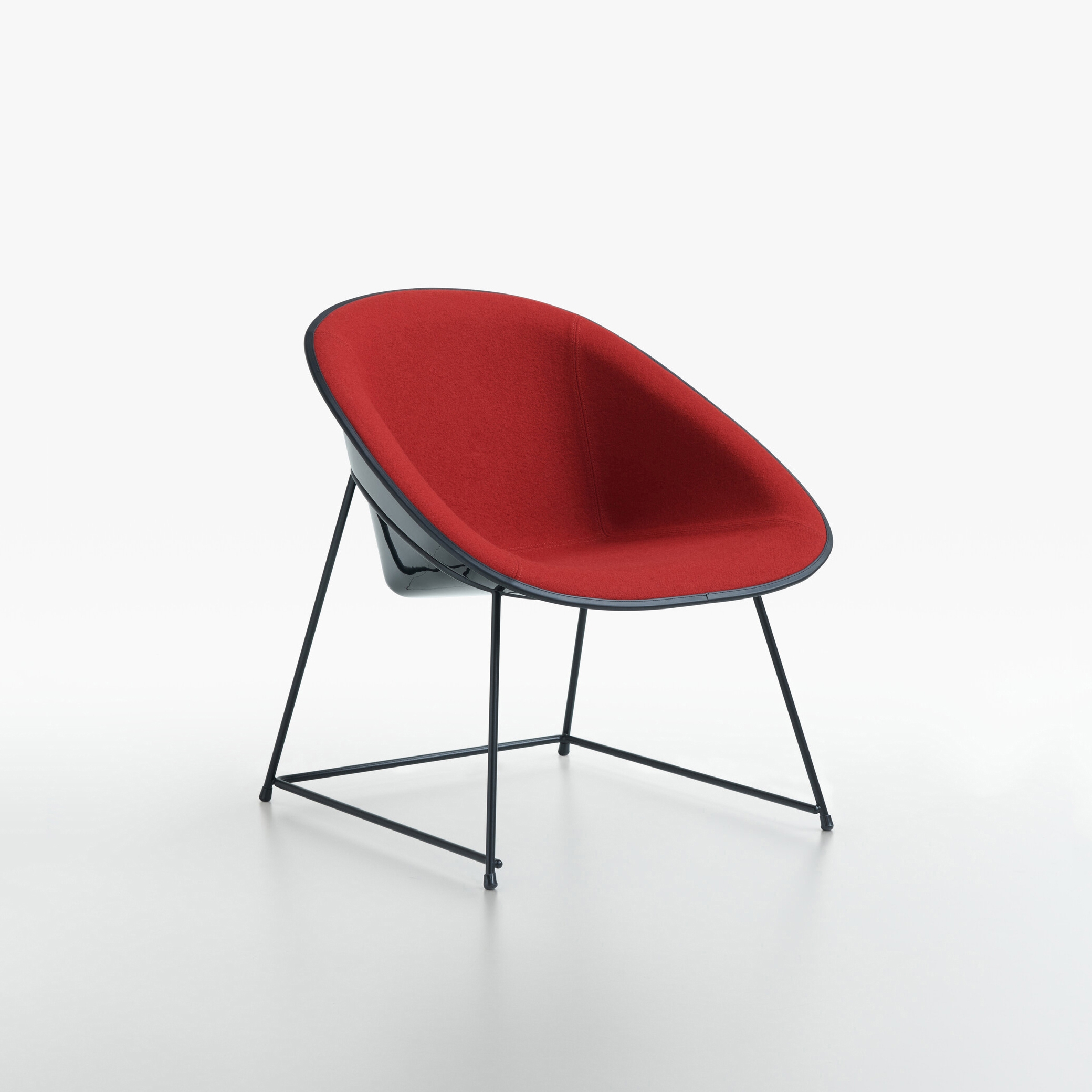 Produkt Cup lounge chair des Herstellers Plank anzeigen