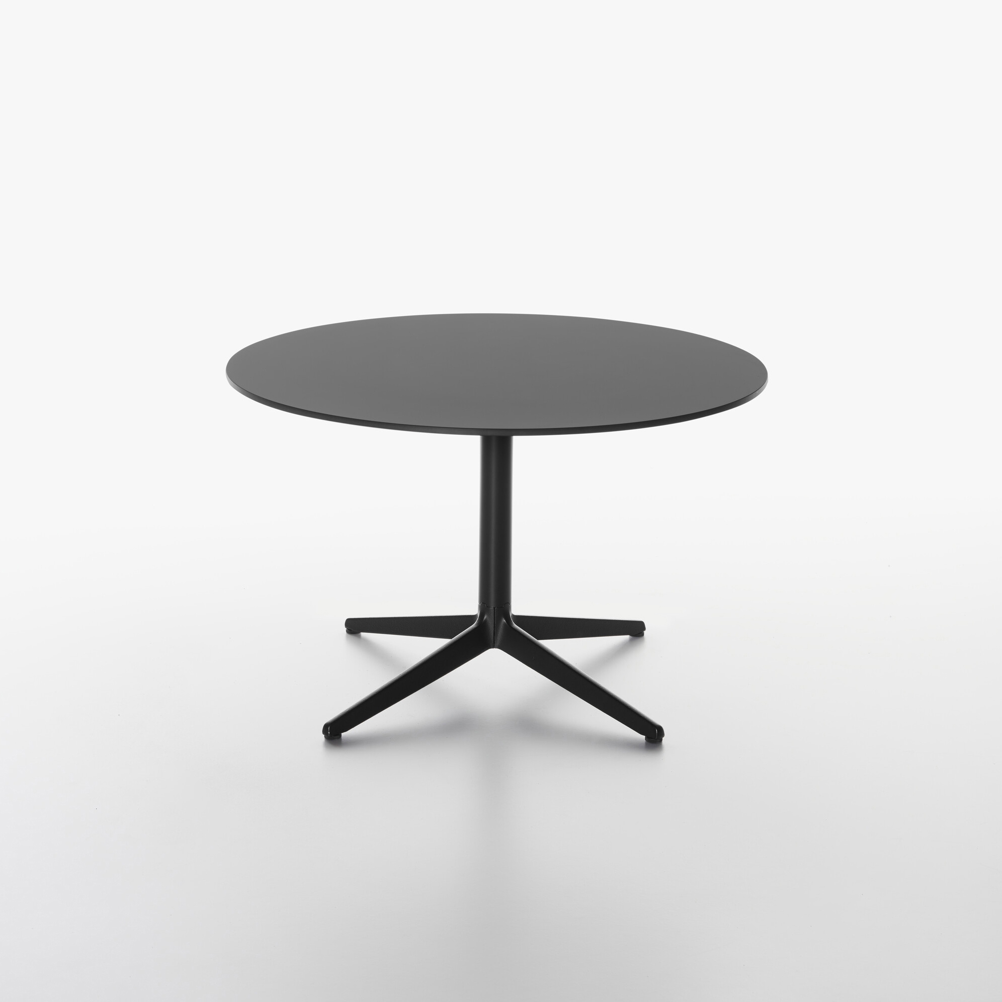Mister-X table
