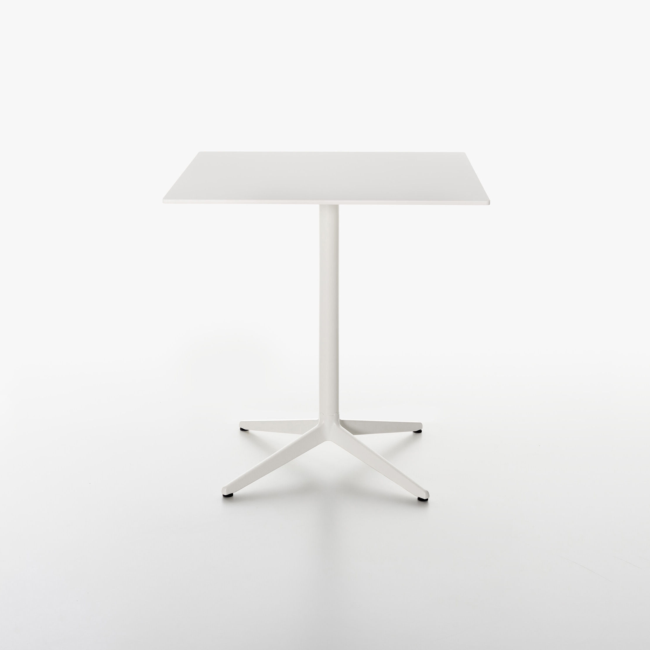 Mister-X table
