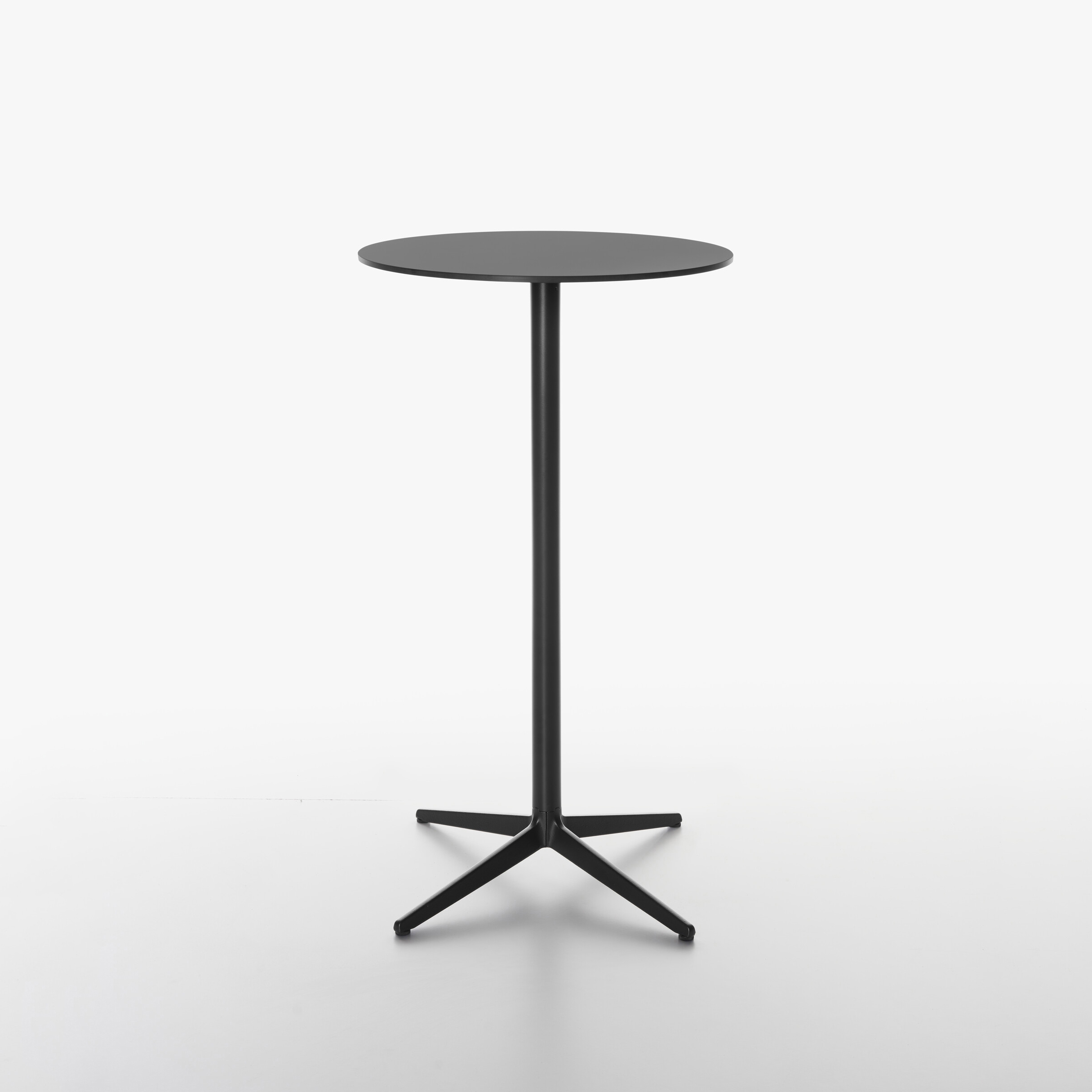 Mostra il prodotto Mister-X table del produttore Plank