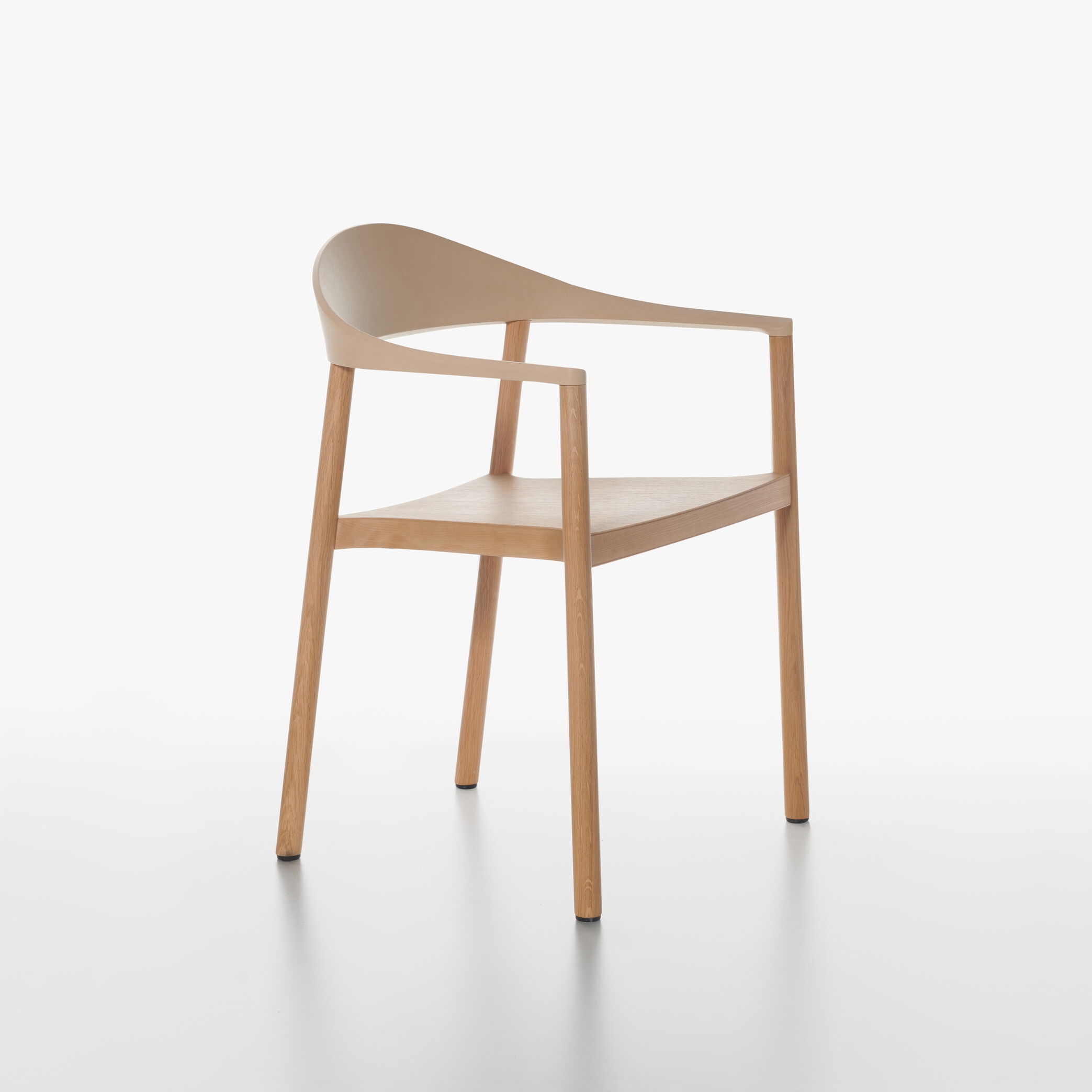 Display product Monza armchair from manufacturer Plank