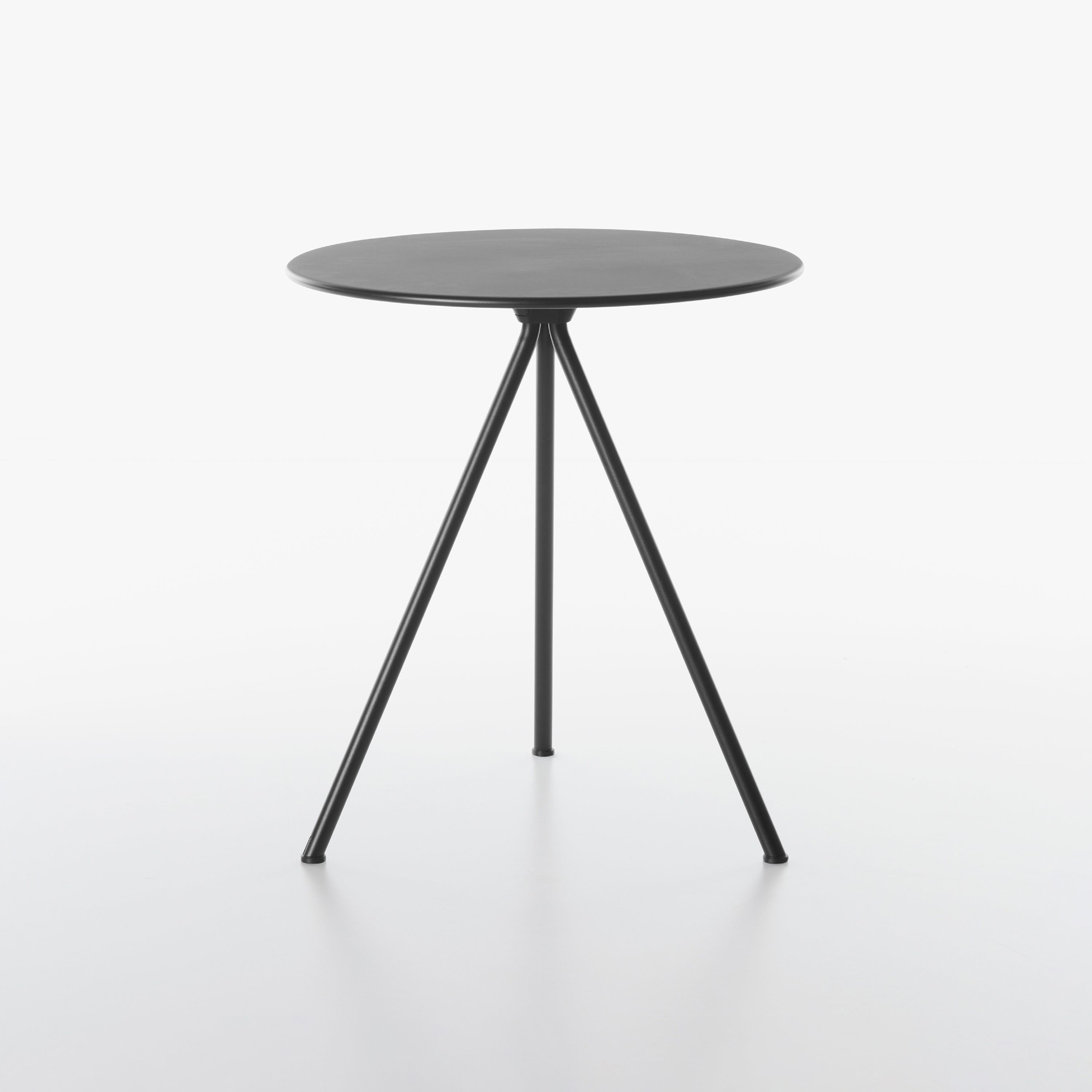 Display product Randevu table from manufacturer Plank