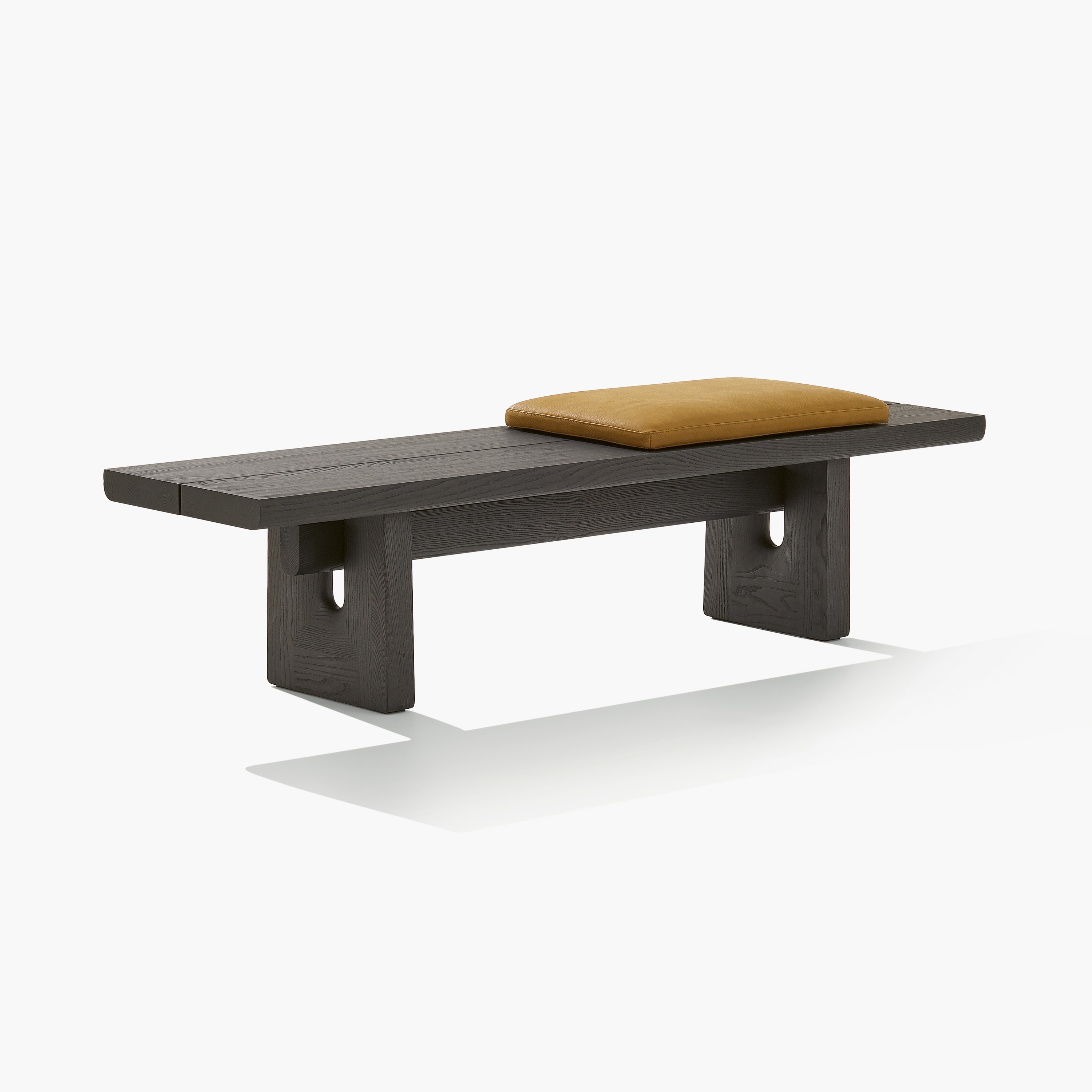 Display product Nara bench from manufacturer Poliform