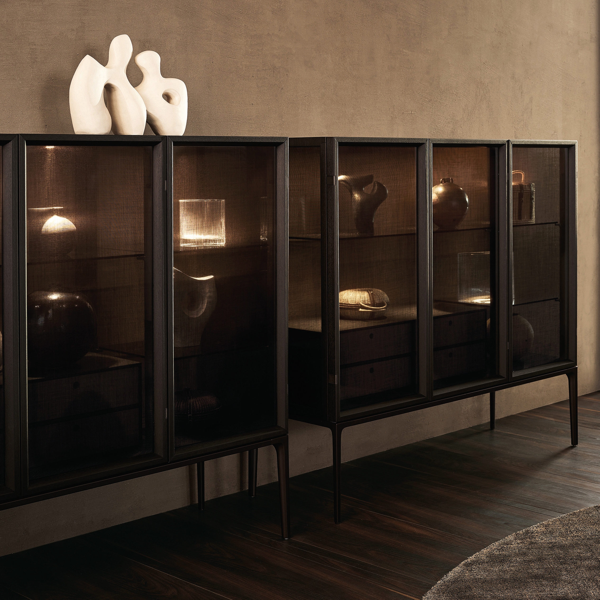 Display product Aiko from manufacturer Poliform