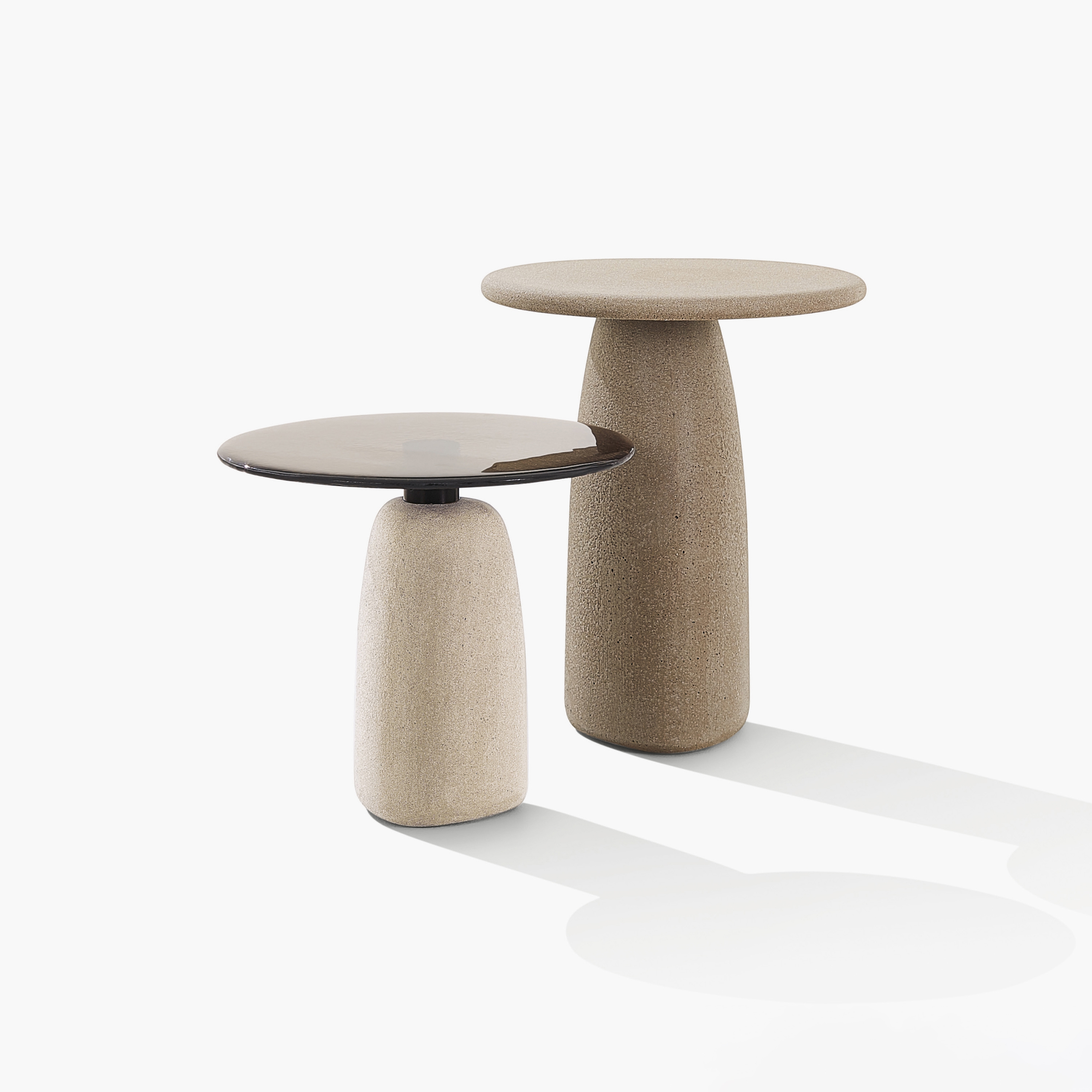 Display product Strata coffee tables from manufacturer Poliform