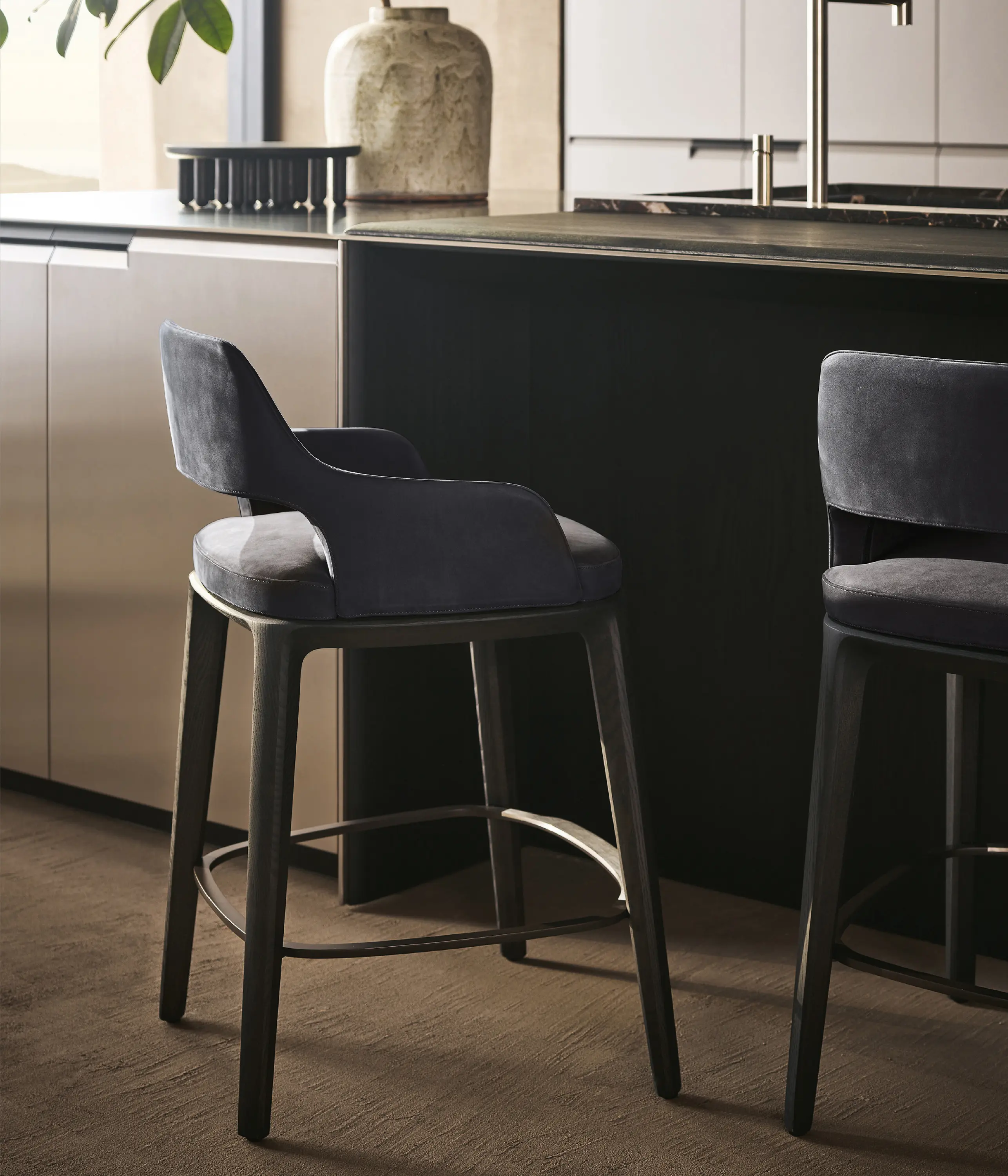 Poliform - Sophie Lite Stool