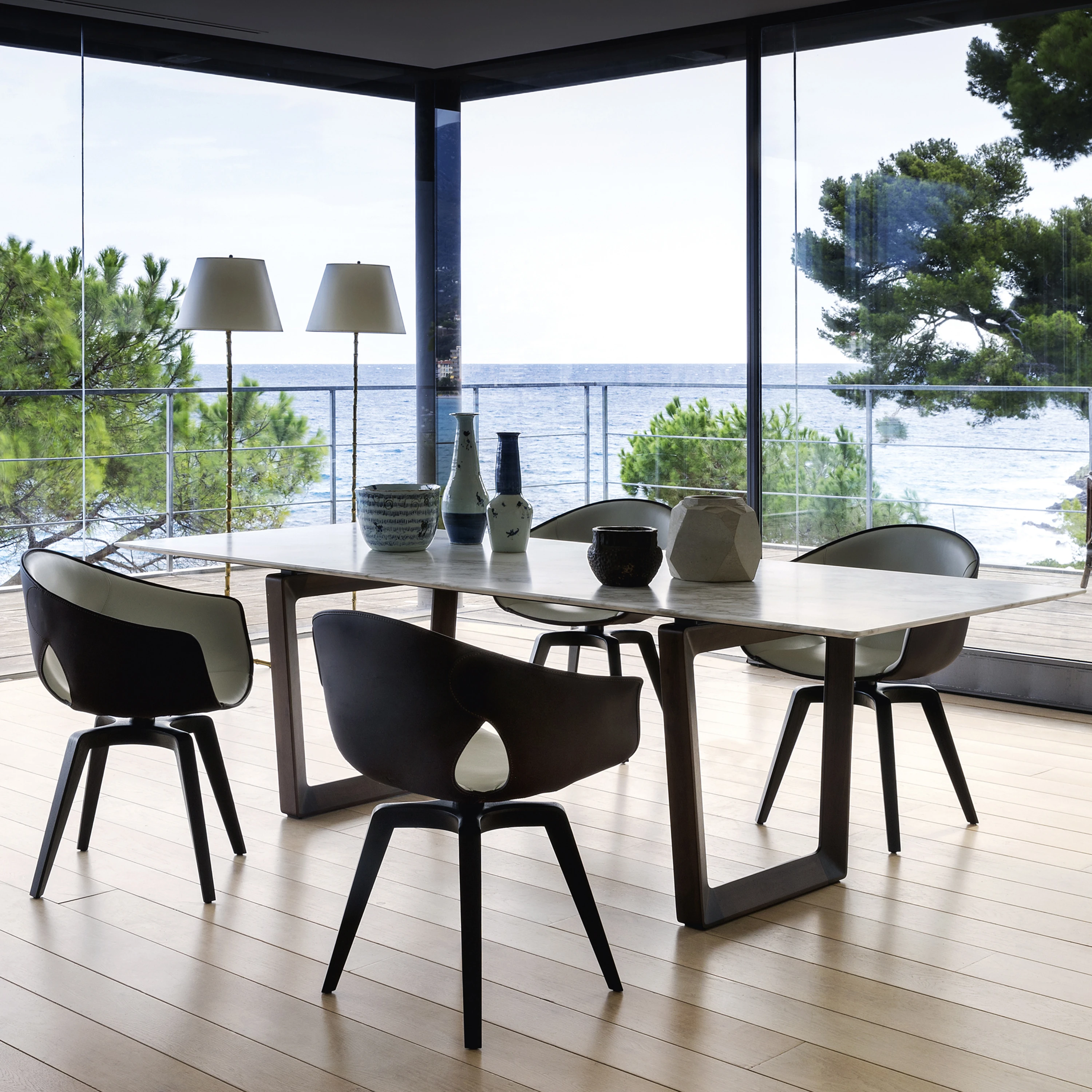 INDOOR LIVING - TISCHE UND STÜHLE