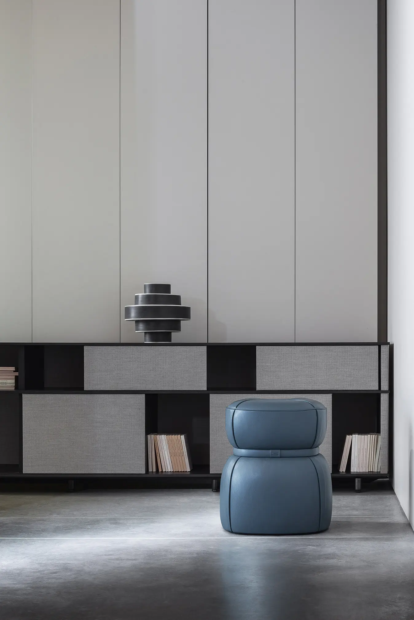 Poltrona Frau - Lloyd storage unit