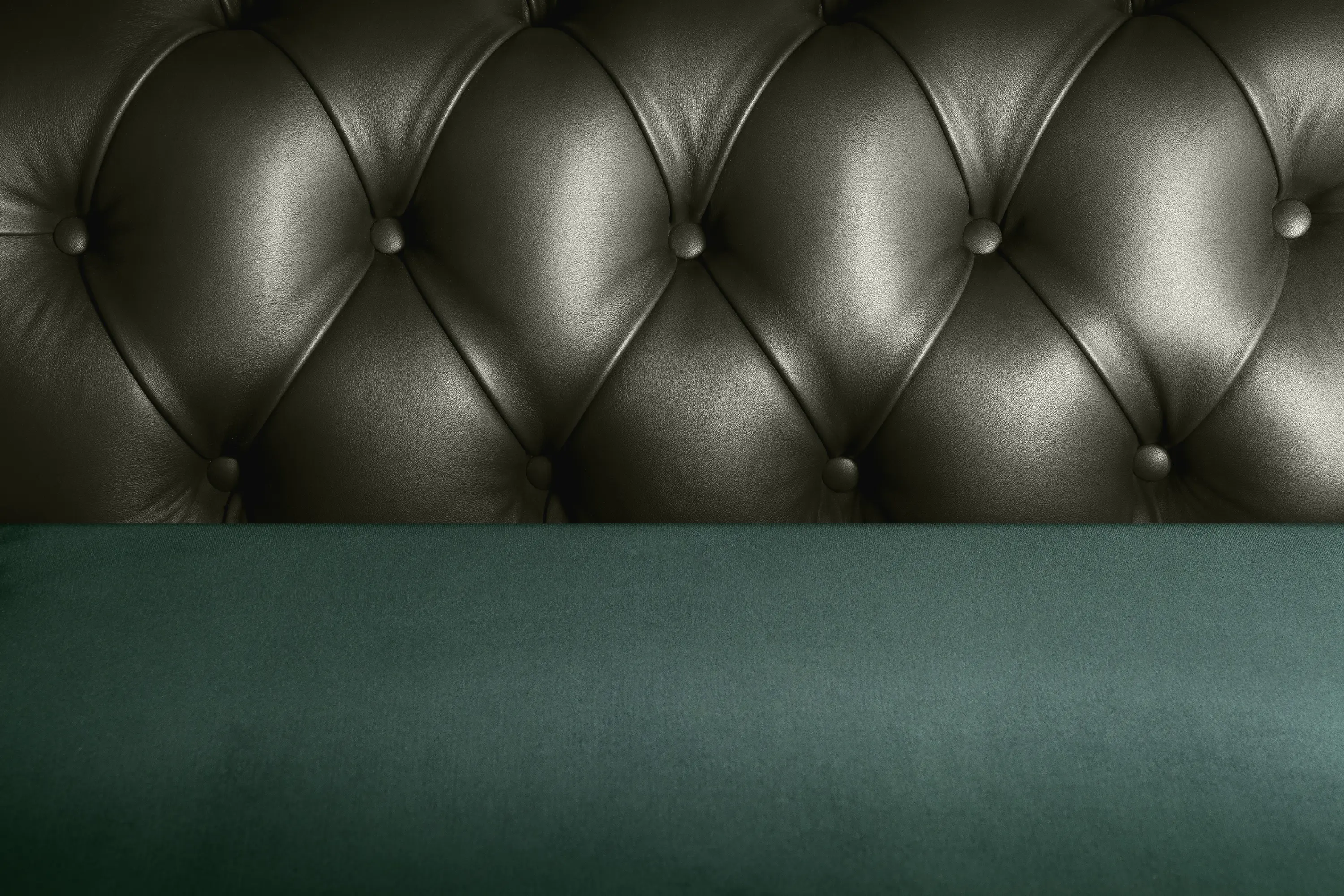 Poltrona Frau - Chester Line