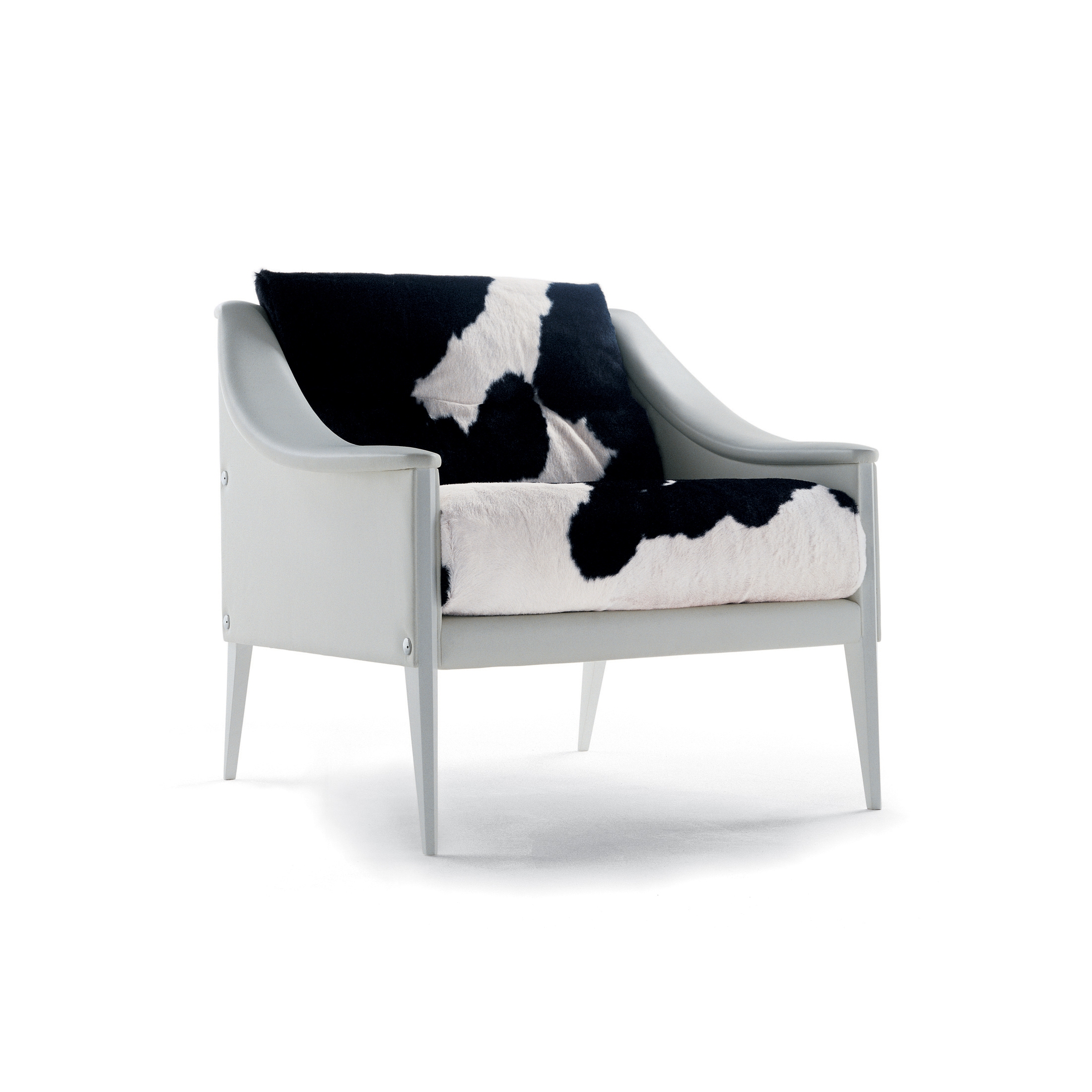 Display product Dezza from manufacturer Poltrona Frau