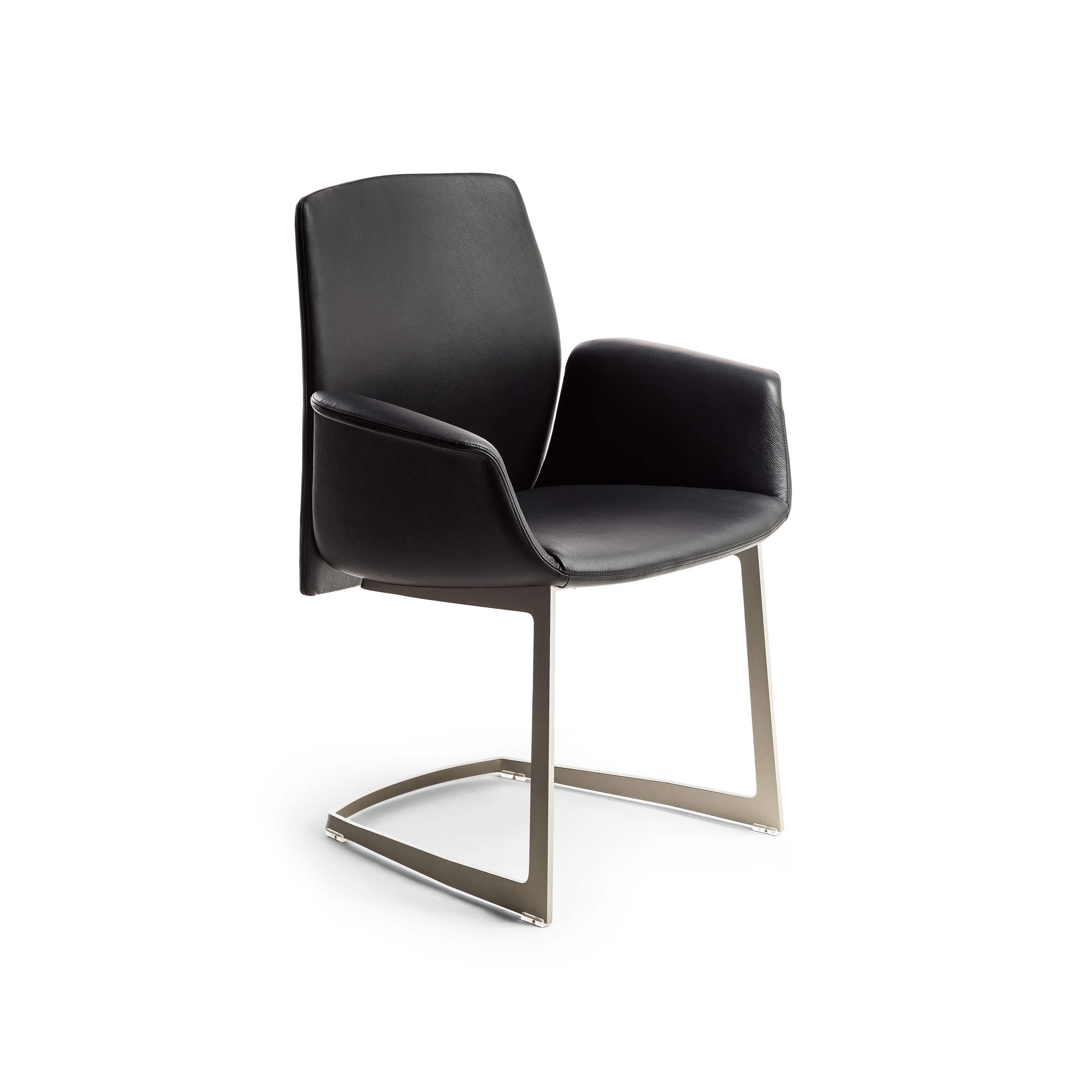 Produkt Downtown Conference | Cantilever chair des Herstellers Poltrona Frau anzeigen