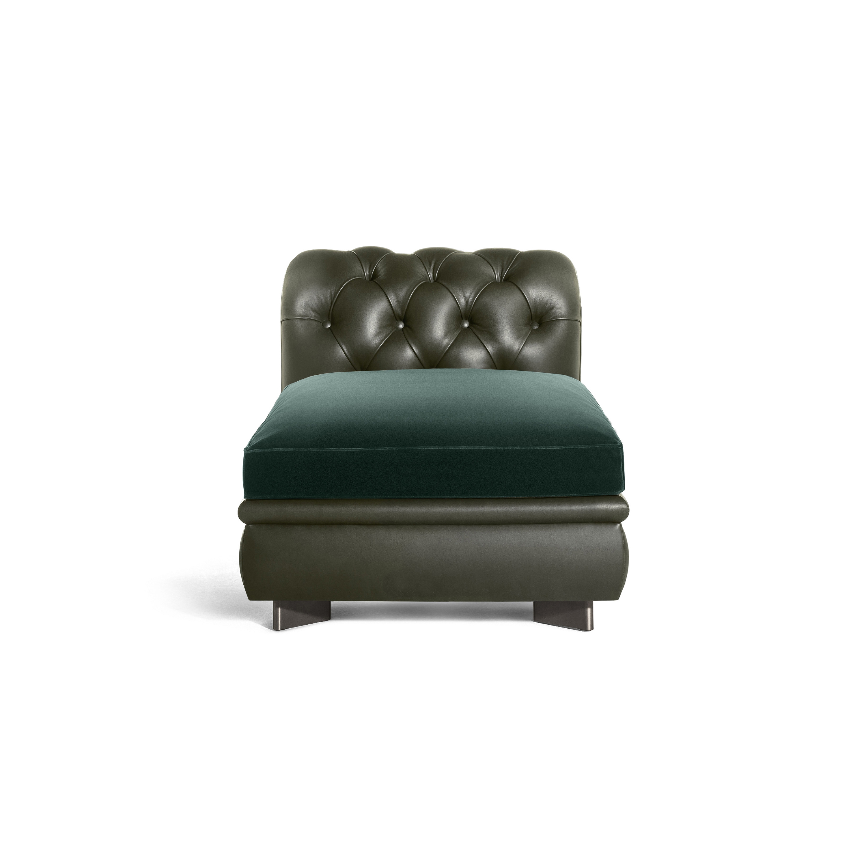 Display product Chester Line from manufacturer Poltrona Frau
