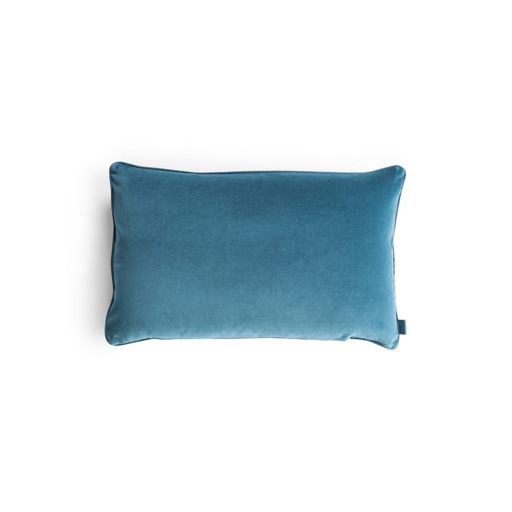 Display product Decorative Cushions from manufacturer Poltrona Frau