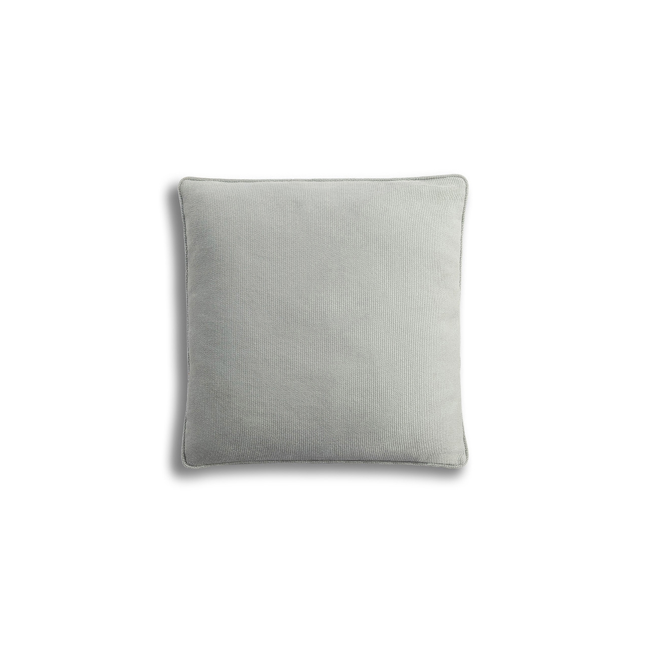 Display product Outdoor Decorative Cushions from manufacturer Poltrona Frau