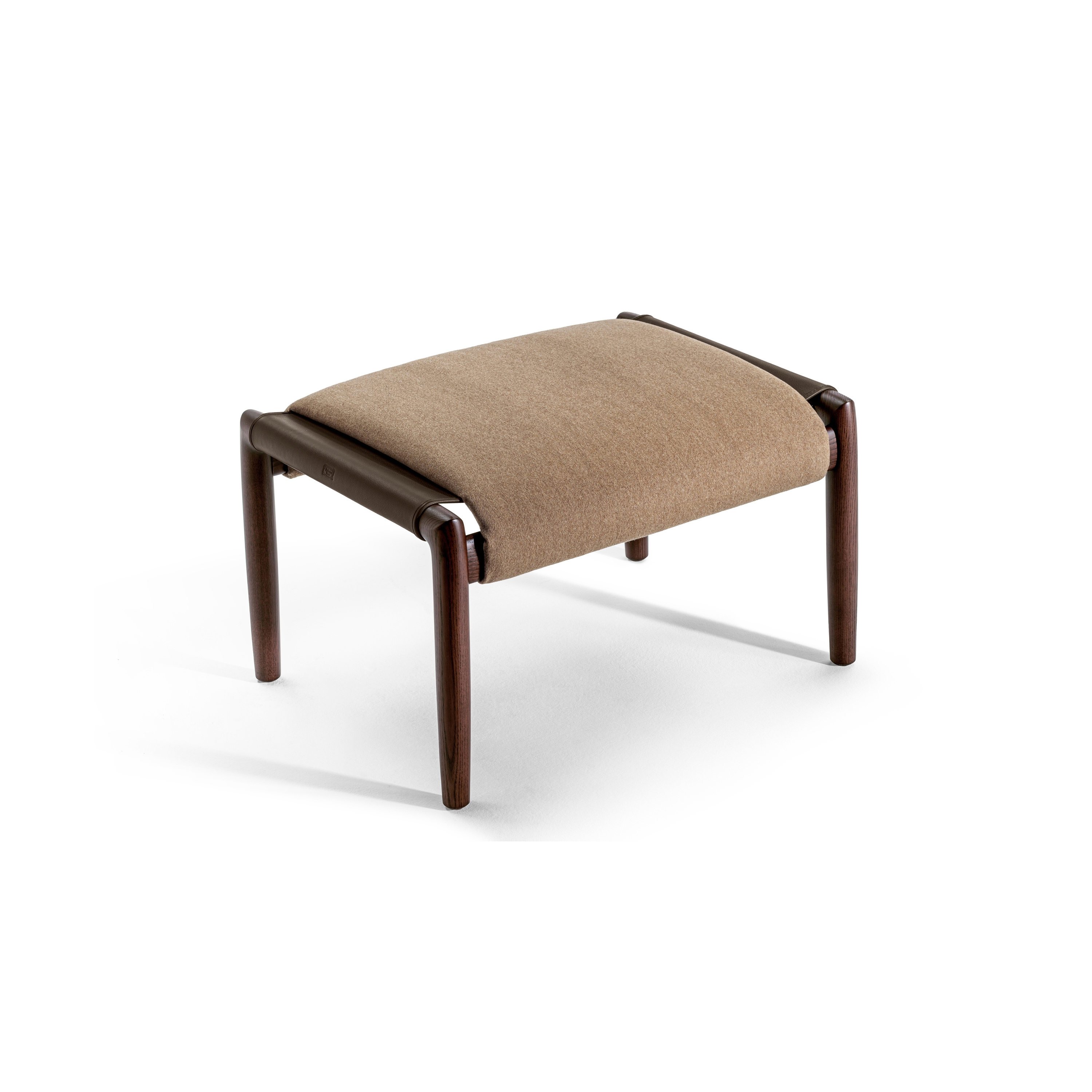 Display product Times Lounge from manufacturer Poltrona Frau