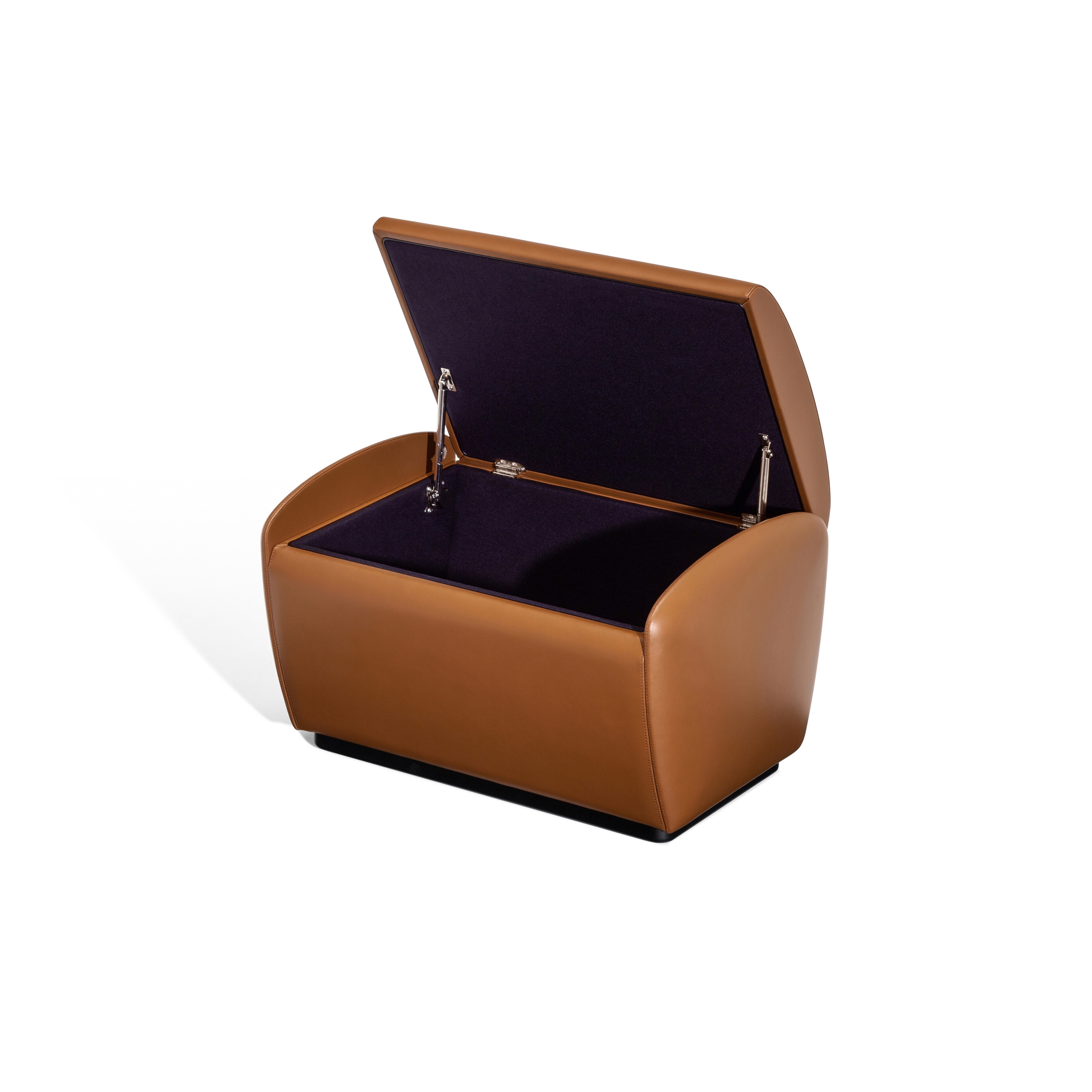 Display product Vanity Fair XC from manufacturer Poltrona Frau